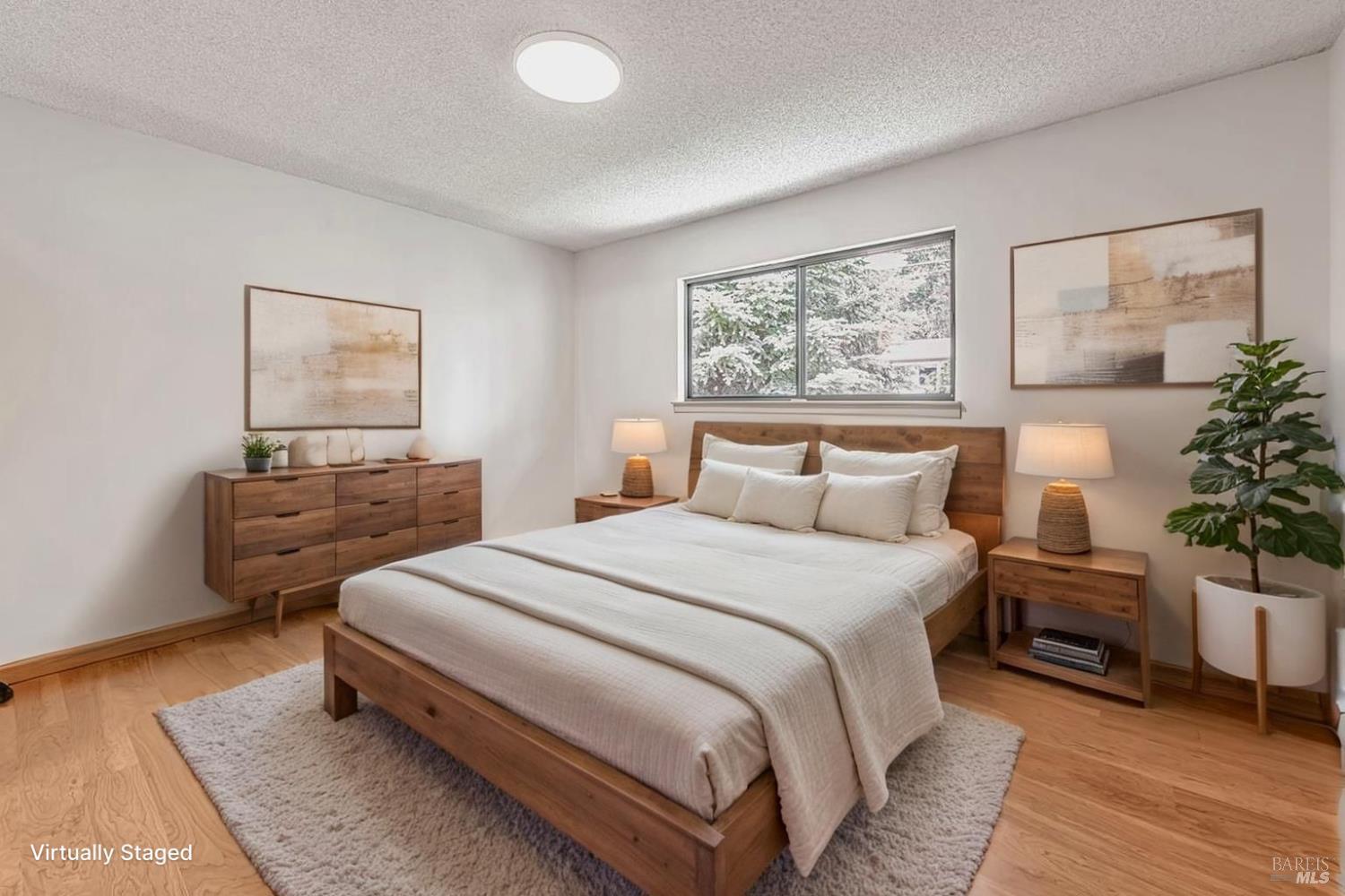 Detail Gallery Image 23 of 53 For 917 West St, Petaluma,  CA 94952 - 4 Beds | 2 Baths