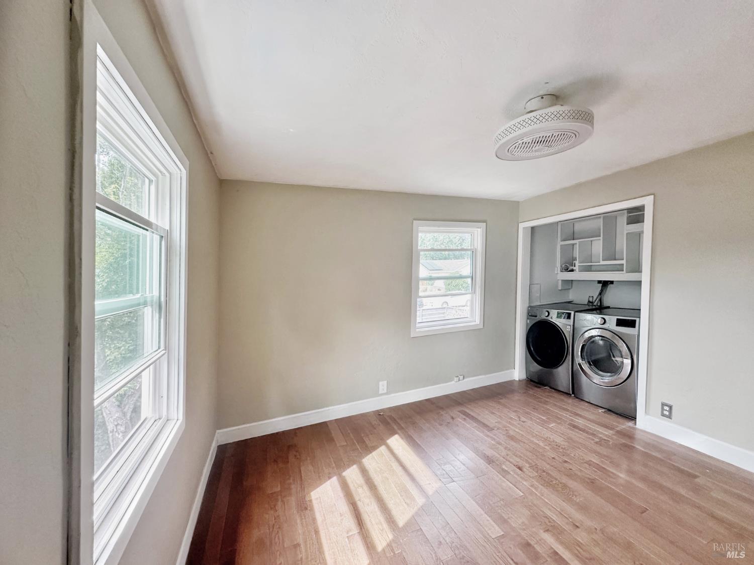 Detail Gallery Image 6 of 44 For 10 Joan Ave, Novato,  CA 94947 - 3 Beds | 1 Baths