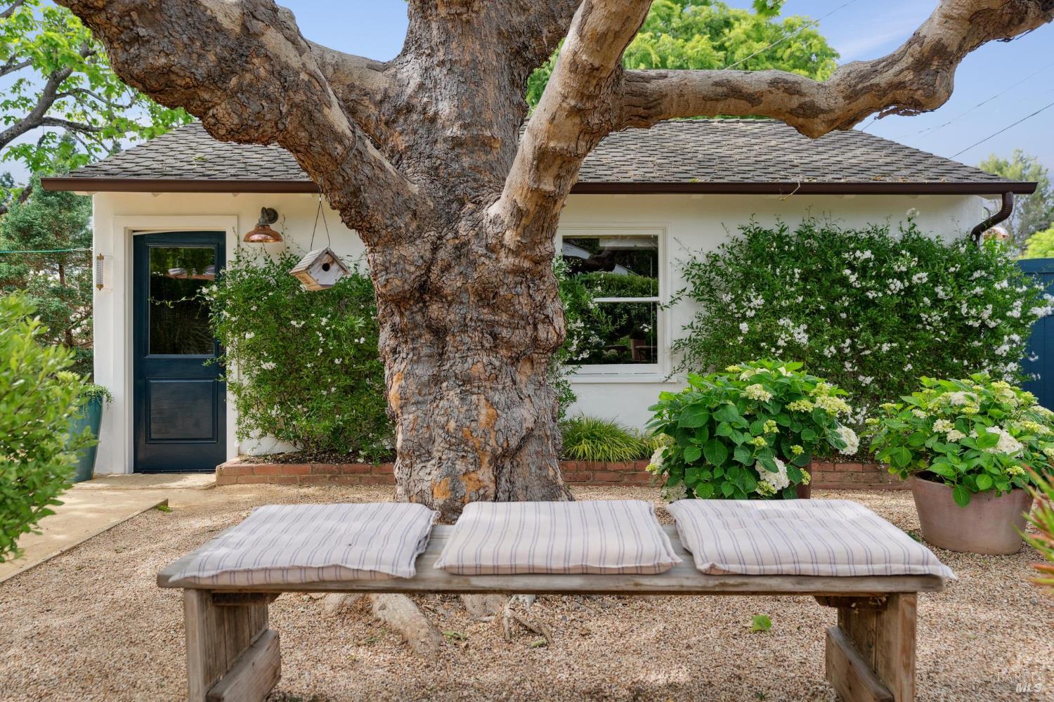 Detail Gallery Image 75 of 97 For 549 Talbot Ave, Santa Rosa,  CA 95405 - 2 Beds | 1/1 Baths