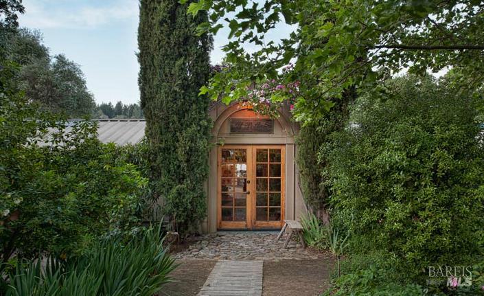 Detail Gallery Image 34 of 52 For 430 Pratt Ave, Saint Helena,  CA 94574 - 4 Beds | 4 Baths
