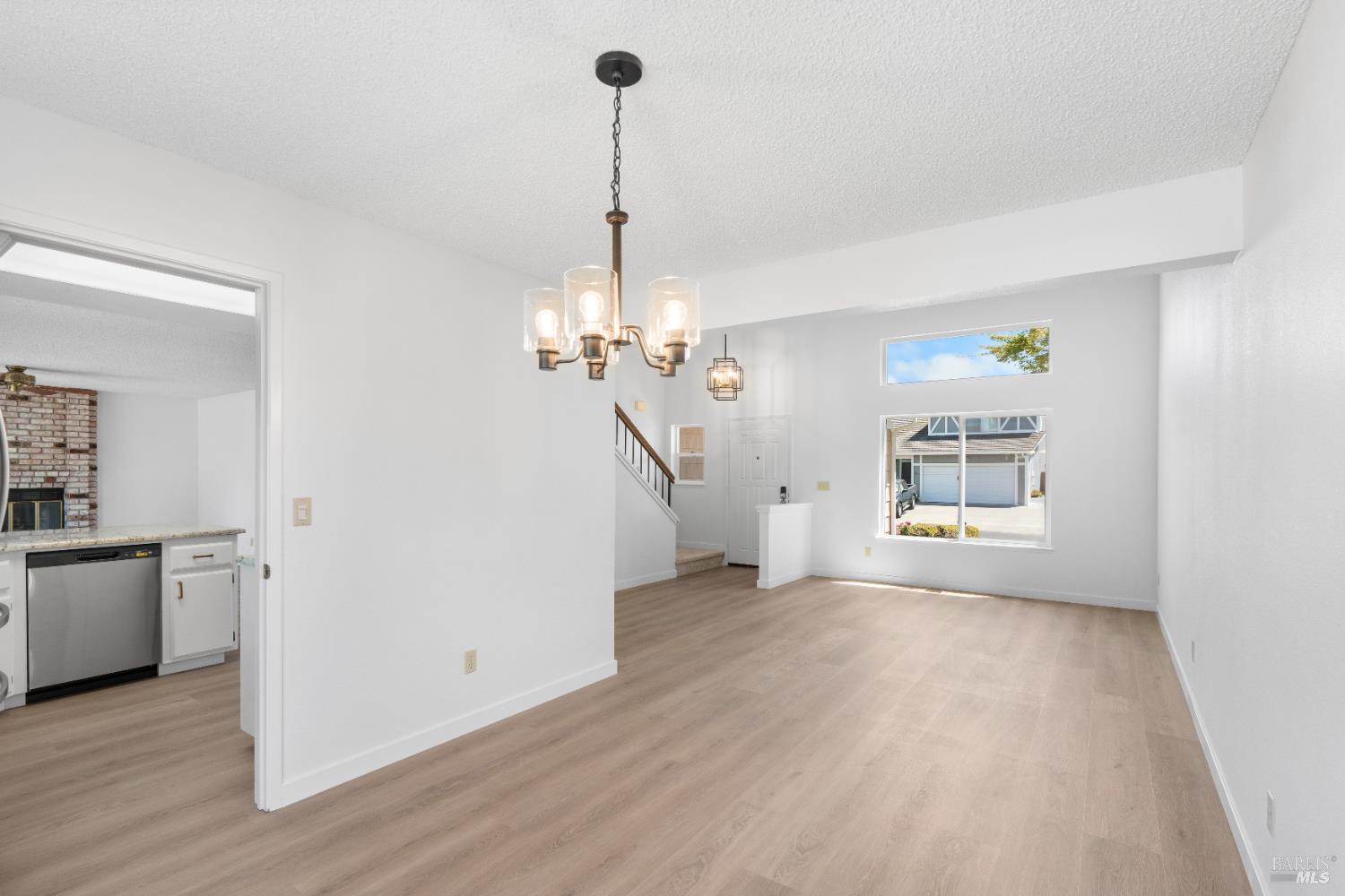 Detail Gallery Image 16 of 37 For 1420 Plumas Dr, Suisun City,  CA 94585 - 4 Beds | 2/1 Baths