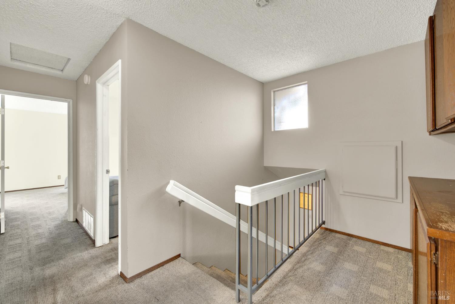 Detail Gallery Image 13 of 25 For 3265 Arroyo Dr, Fairfield,  CA 94533 - 4 Beds | 2/1 Baths