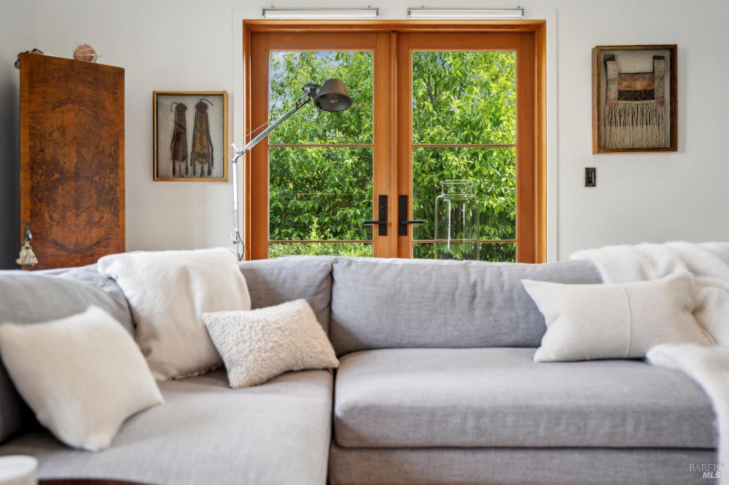 Detail Gallery Image 15 of 97 For 549 Talbot Ave, Santa Rosa,  CA 95405 - 2 Beds | 1/1 Baths