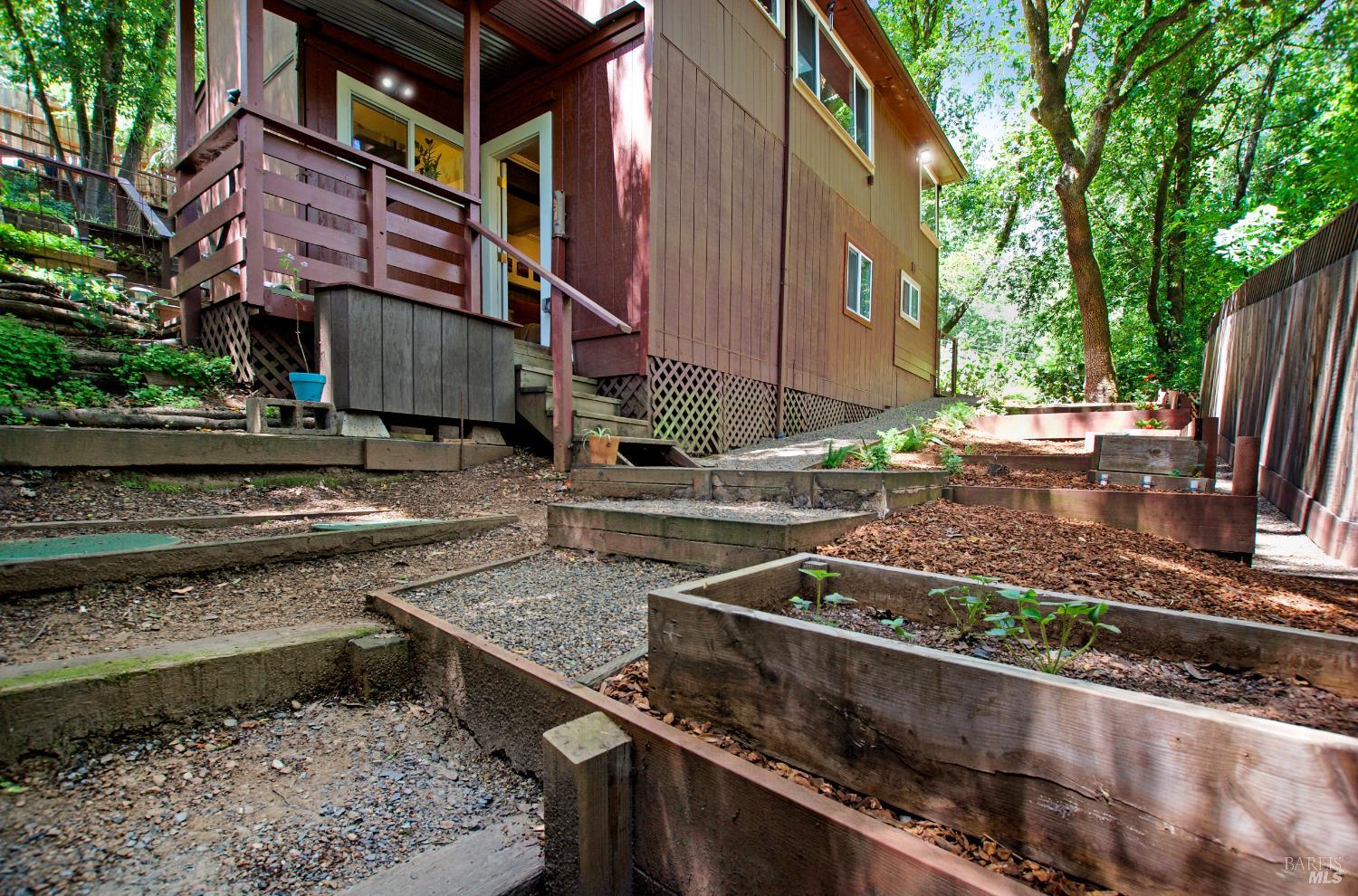 Detail Gallery Image 25 of 39 For 10236 Old River Rd, Forestville,  CA 95436 - 2 Beds | 2 Baths