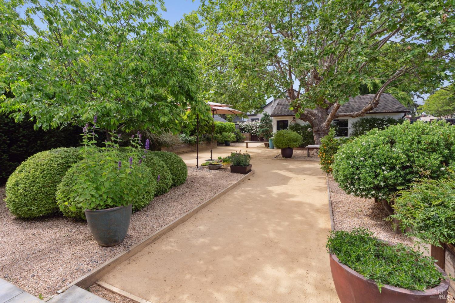Detail Gallery Image 49 of 97 For 549 Talbot Ave, Santa Rosa,  CA 95405 - 2 Beds | 1/1 Baths