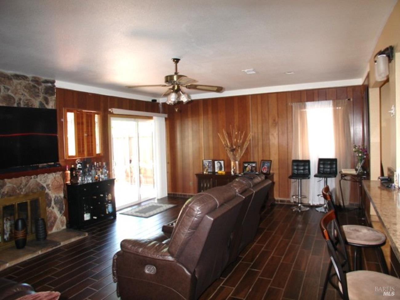 Detail Gallery Image 15 of 27 For 1994 Cardinal Way, Fairfield,  CA 94533 - 3 Beds | 2 Baths