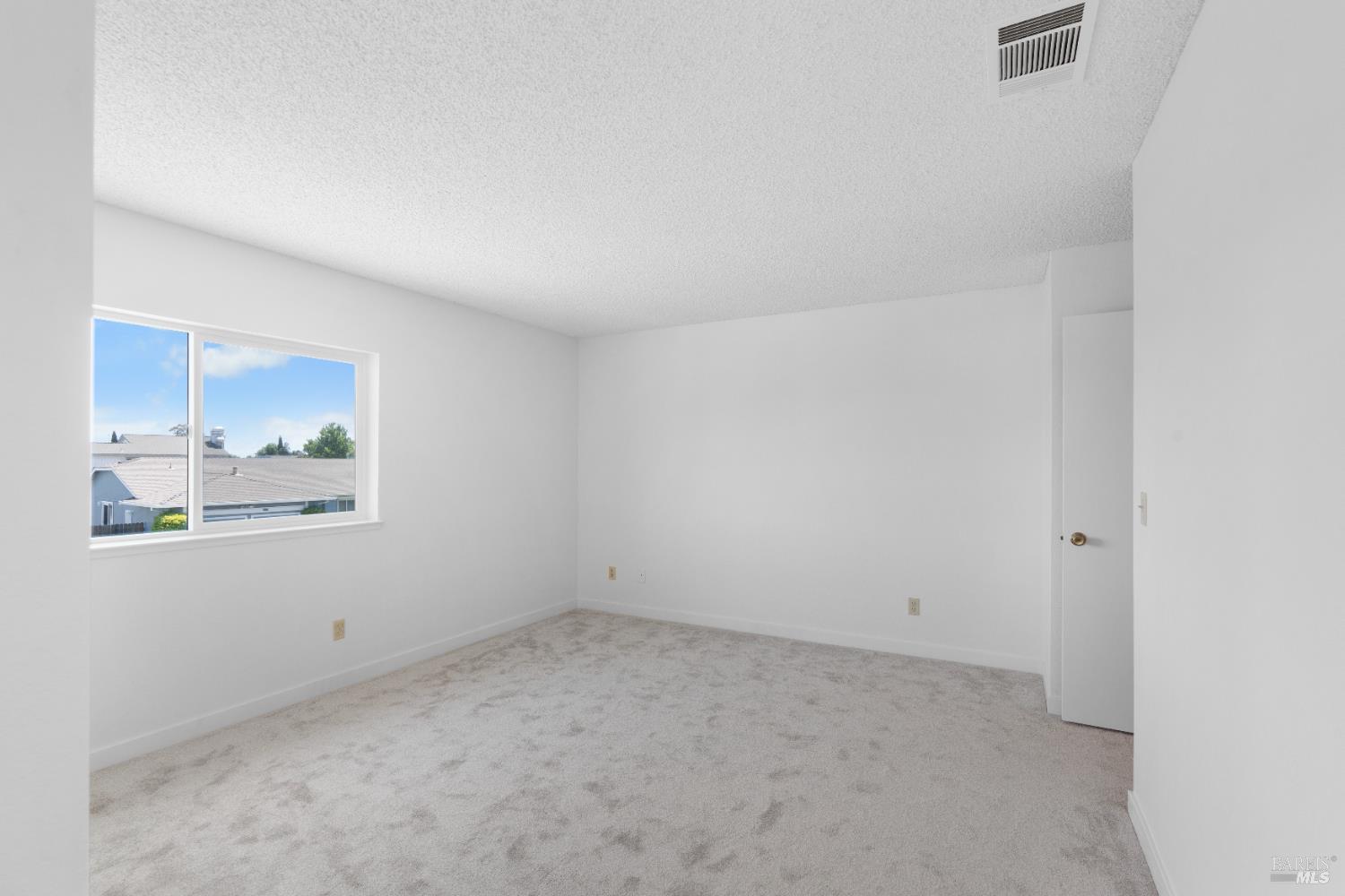 Detail Gallery Image 30 of 37 For 1420 Plumas Dr, Suisun City,  CA 94585 - 4 Beds | 2/1 Baths