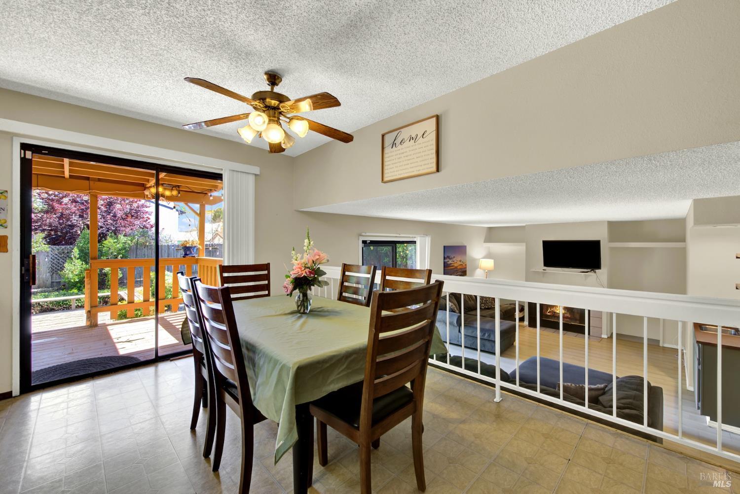Detail Gallery Image 9 of 25 For 3265 Arroyo Dr, Fairfield,  CA 94533 - 4 Beds | 2/1 Baths