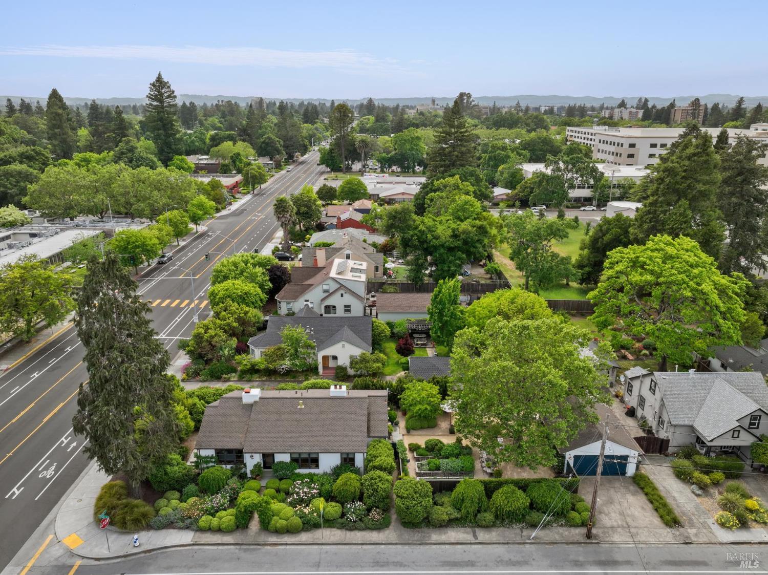 Detail Gallery Image 87 of 97 For 549 Talbot Ave, Santa Rosa,  CA 95405 - 2 Beds | 1/1 Baths