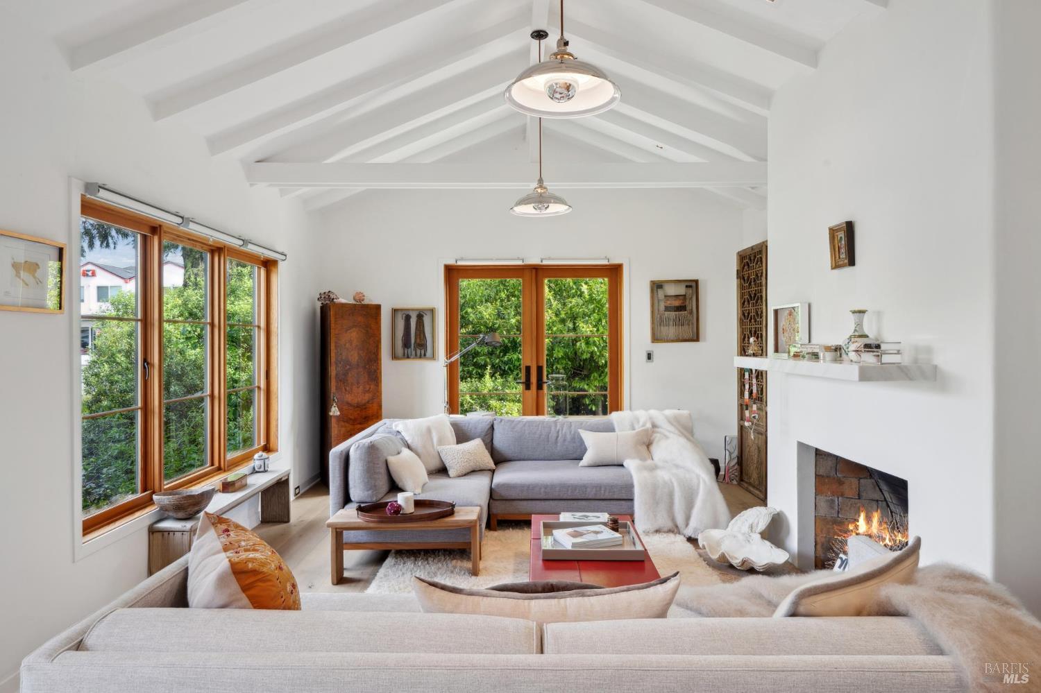 Detail Gallery Image 8 of 97 For 549 Talbot Ave, Santa Rosa,  CA 95405 - 2 Beds | 1/1 Baths