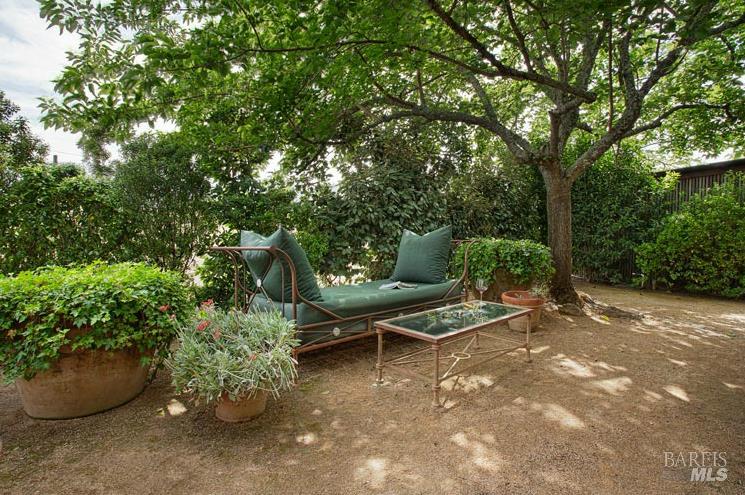 Detail Gallery Image 31 of 52 For 430 Pratt Ave, Saint Helena,  CA 94574 - 4 Beds | 4 Baths