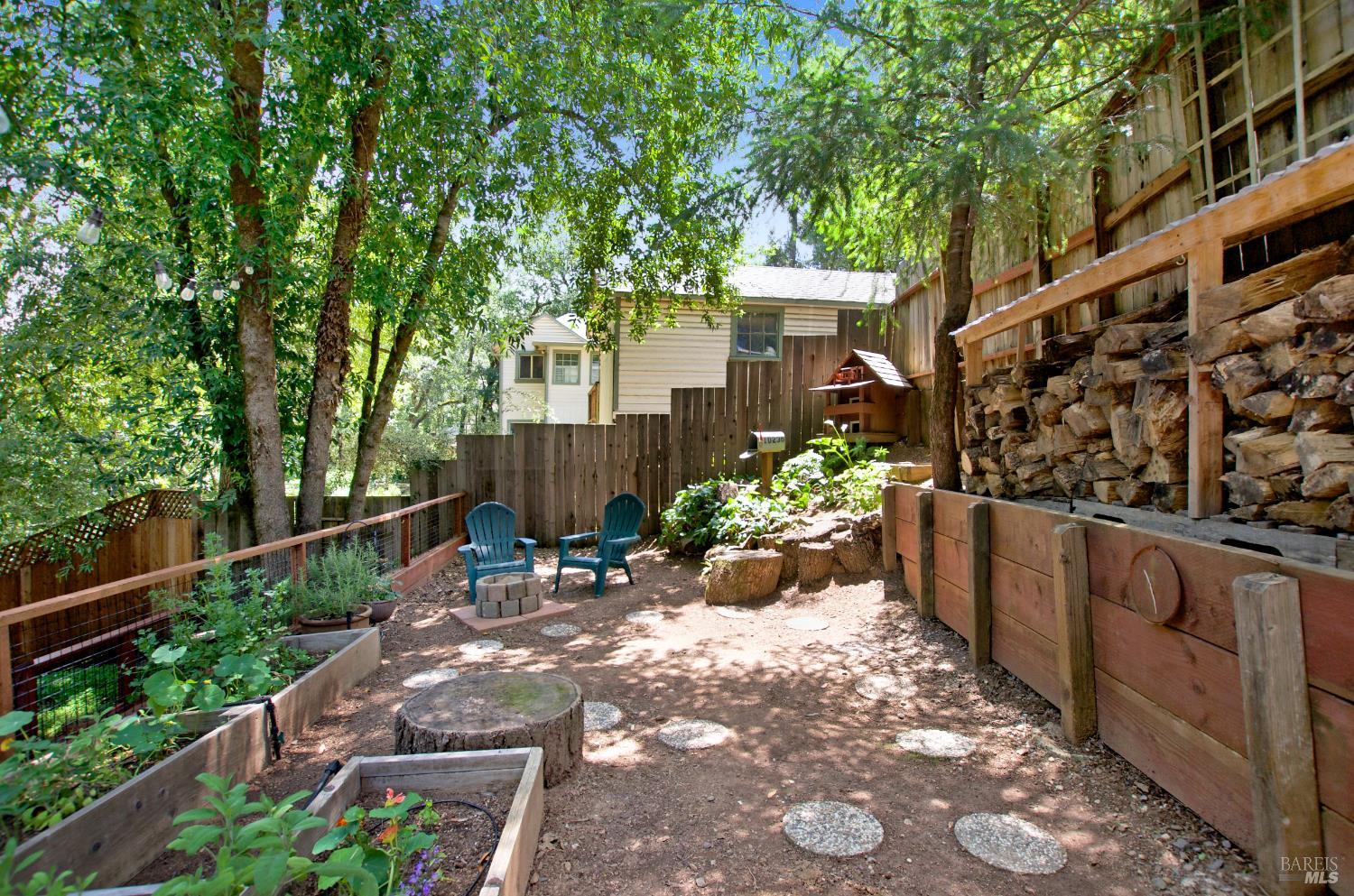 Detail Gallery Image 34 of 39 For 10236 Old River Rd, Forestville,  CA 95436 - 2 Beds | 2 Baths