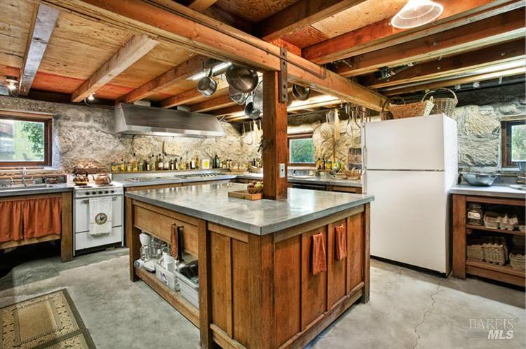 Detail Gallery Image 28 of 52 For 430 Pratt Ave, Saint Helena,  CA 94574 - 4 Beds | 4 Baths