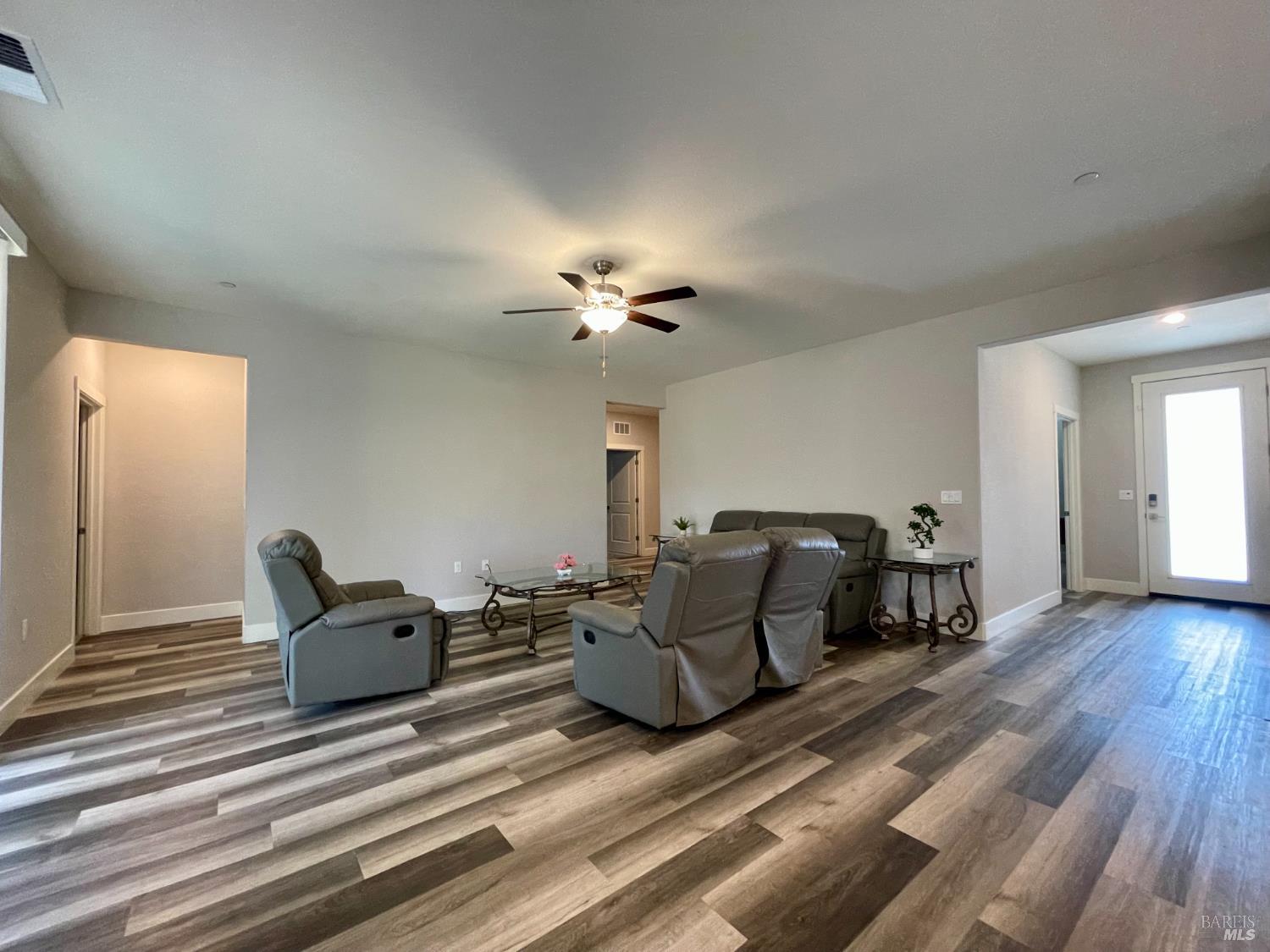 Detail Gallery Image 4 of 33 For 2037 Front Porch Ln, Rio Vista,  CA 94571 - 3 Beds | 2 Baths