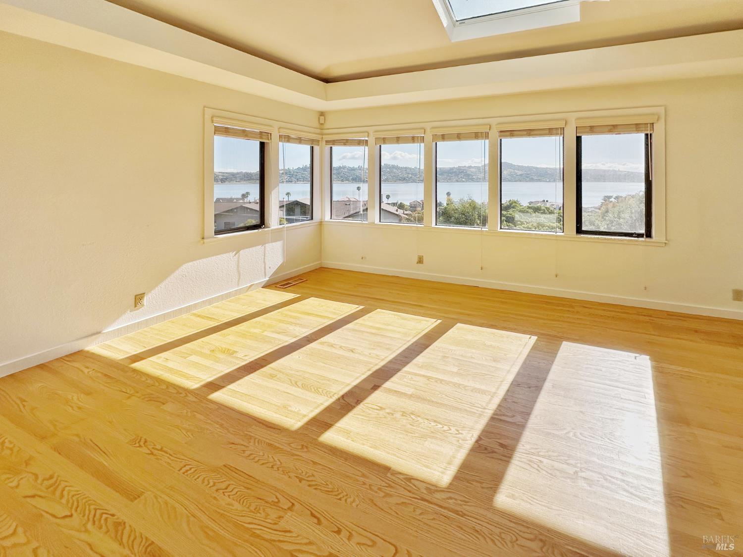 Detail Gallery Image 77 of 84 For 172 Great Circle Dr, Mill Valley,  CA 94941 - 4 Beds | 2/1 Baths
