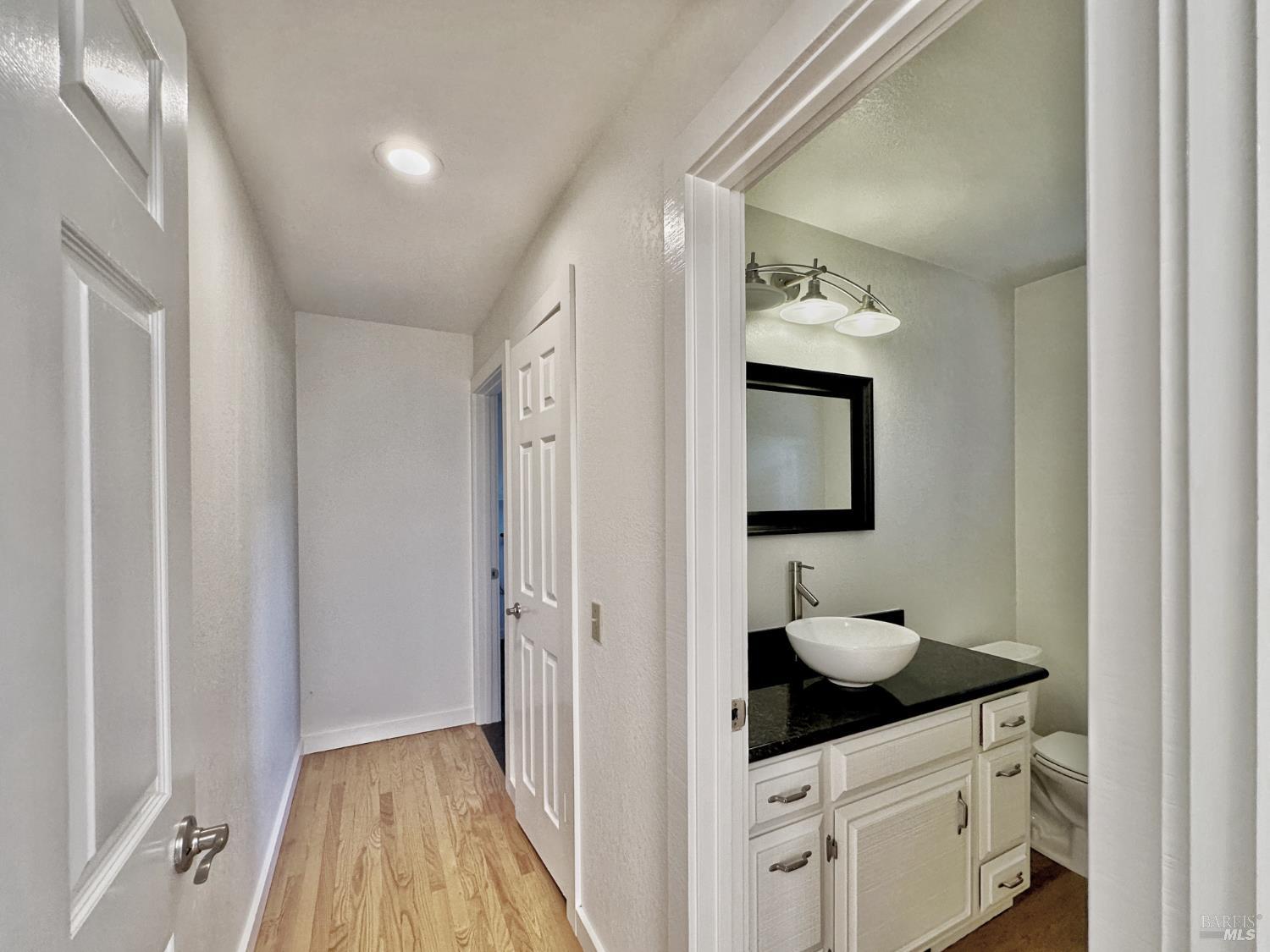 Detail Gallery Image 52 of 84 For 172 Great Circle Dr, Mill Valley,  CA 94941 - 4 Beds | 2/1 Baths