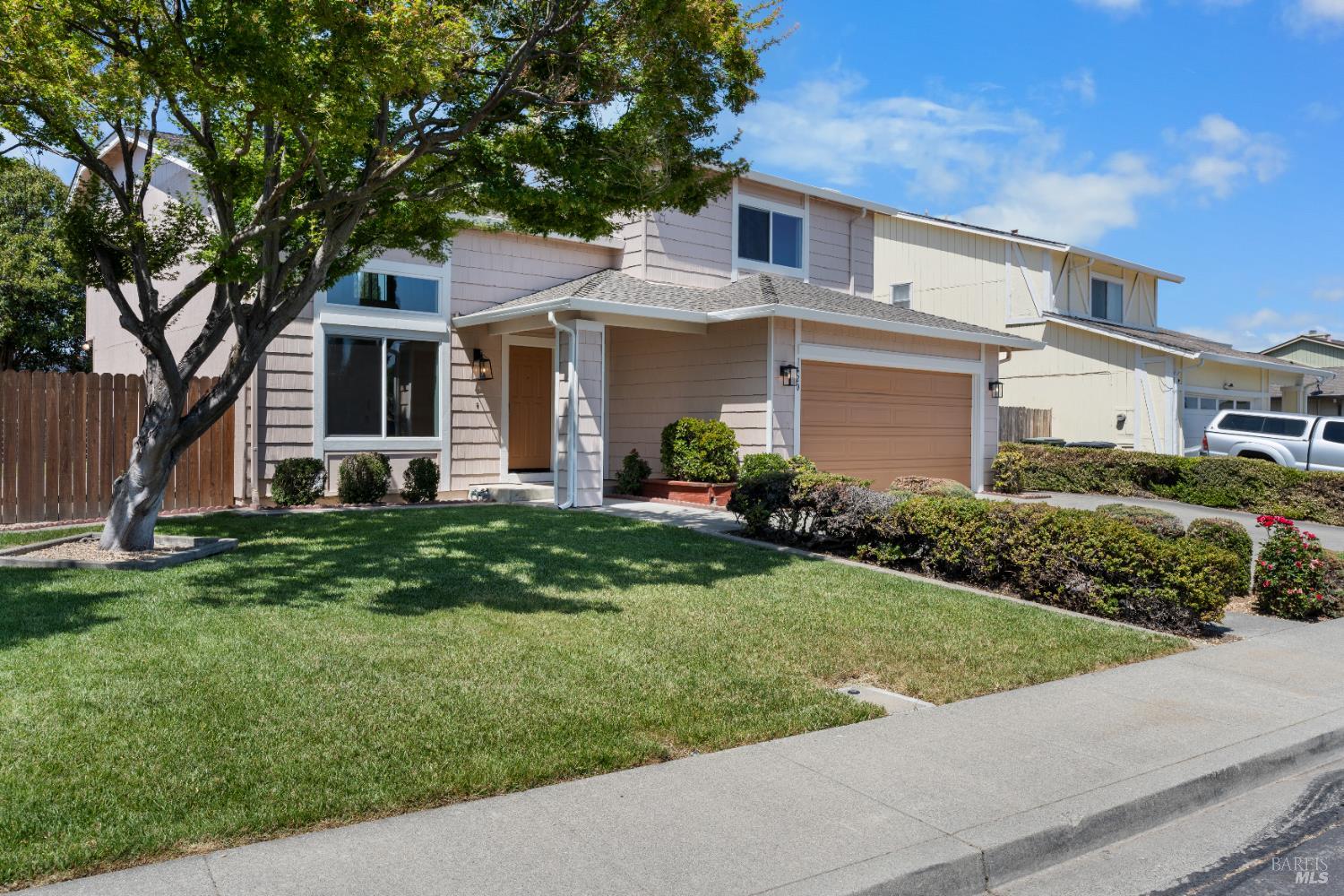 Detail Gallery Image 3 of 37 For 1420 Plumas Dr, Suisun City,  CA 94585 - 4 Beds | 2/1 Baths