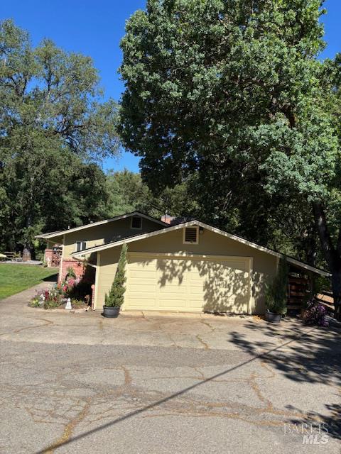 Detail Gallery Image 4 of 61 For 1181 Boonville Rd, Ukiah,  CA 95482 - 4 Beds | 3 Baths