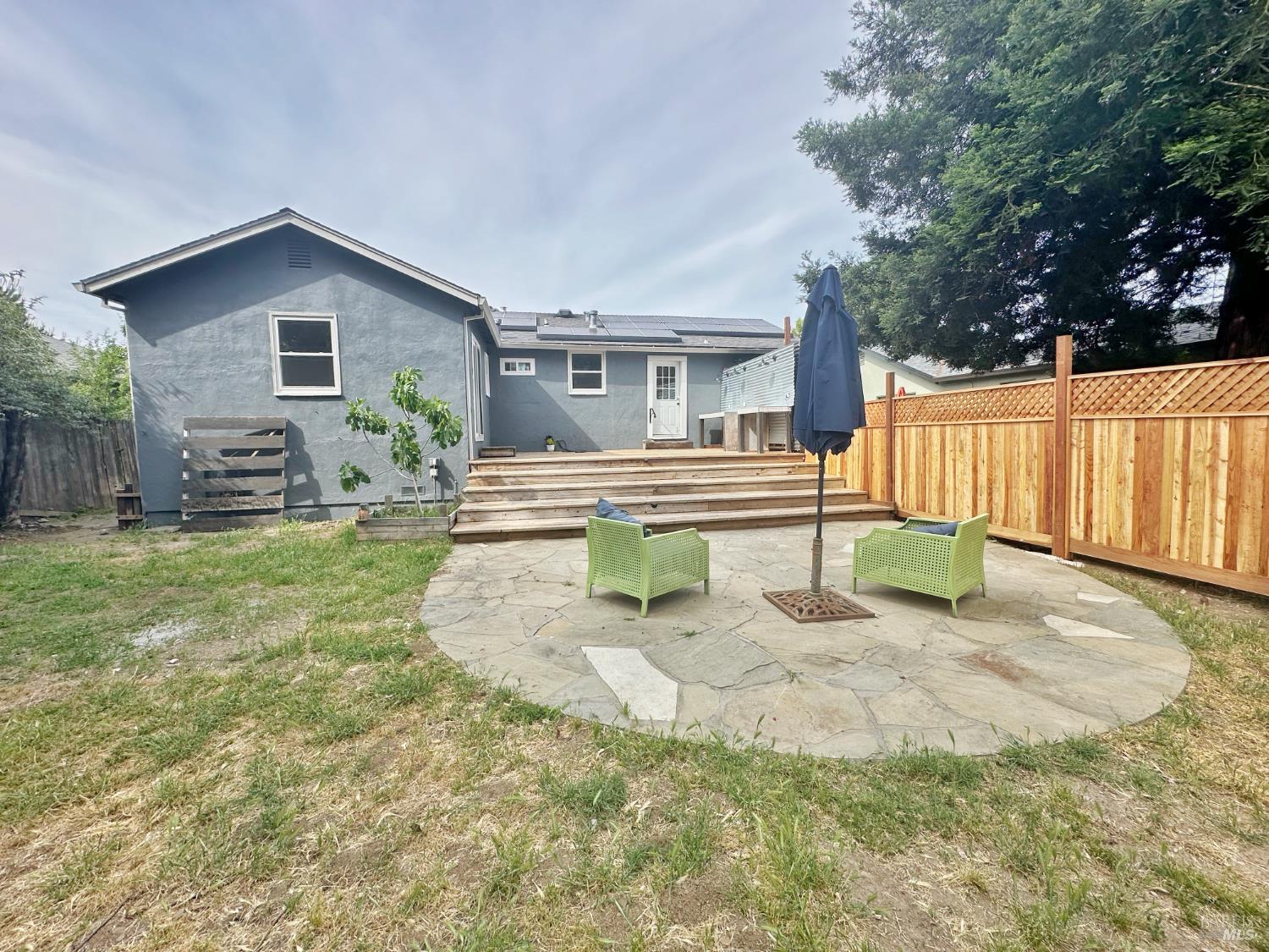 Detail Gallery Image 1 of 44 For 10 Joan Ave, Novato,  CA 94947 - 3 Beds | 1 Baths