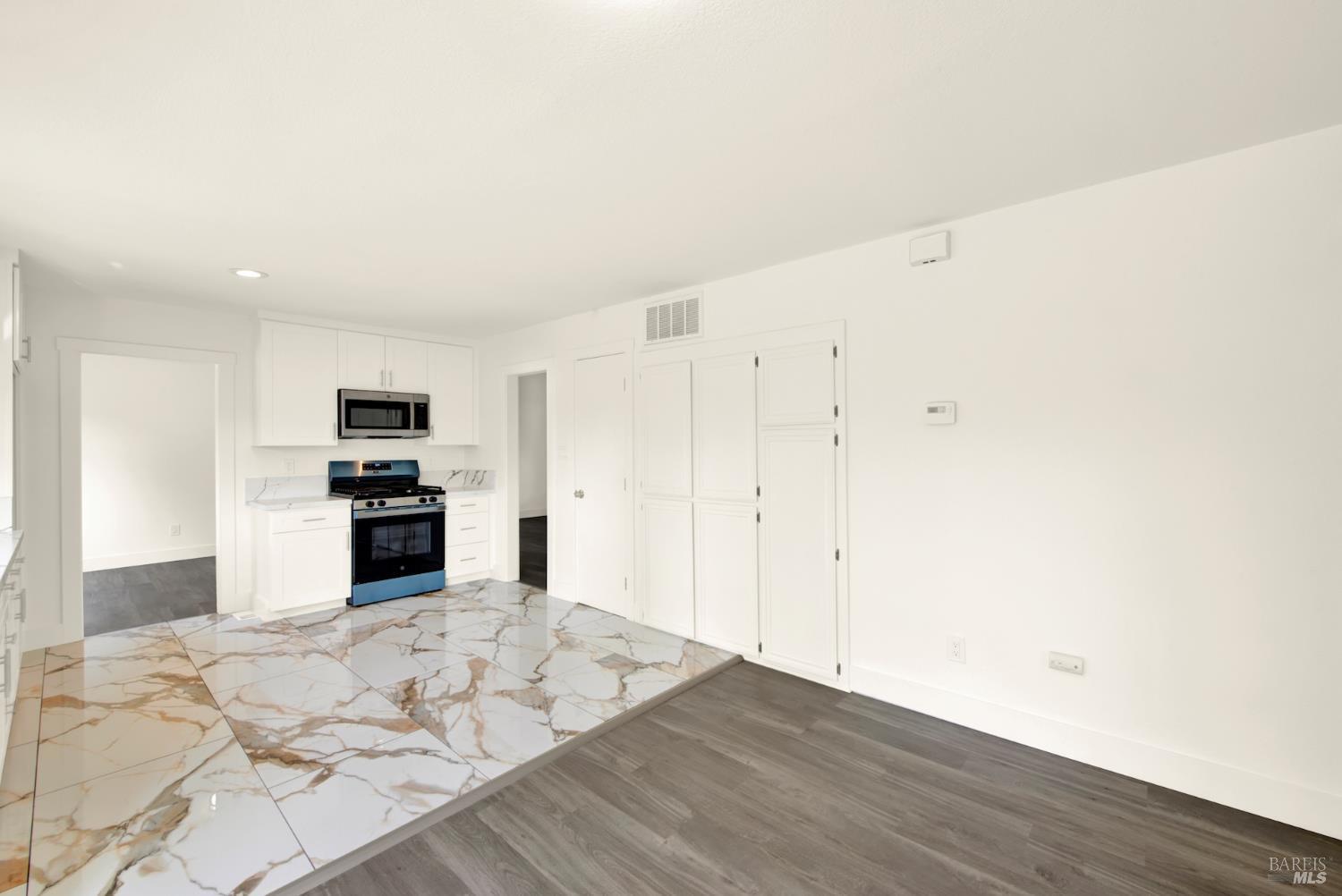 Detail Gallery Image 29 of 71 For 1203 Pintail Dr, Suisun City,  CA 94585 - 4 Beds | 2/1 Baths