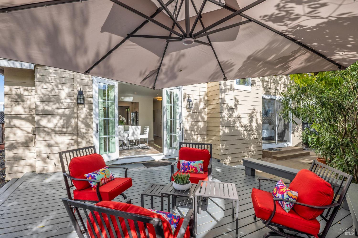 Detail Gallery Image 19 of 55 For 110 Baypoint Dr, San Rafael,  CA 94901 - 4 Beds | 3 Baths