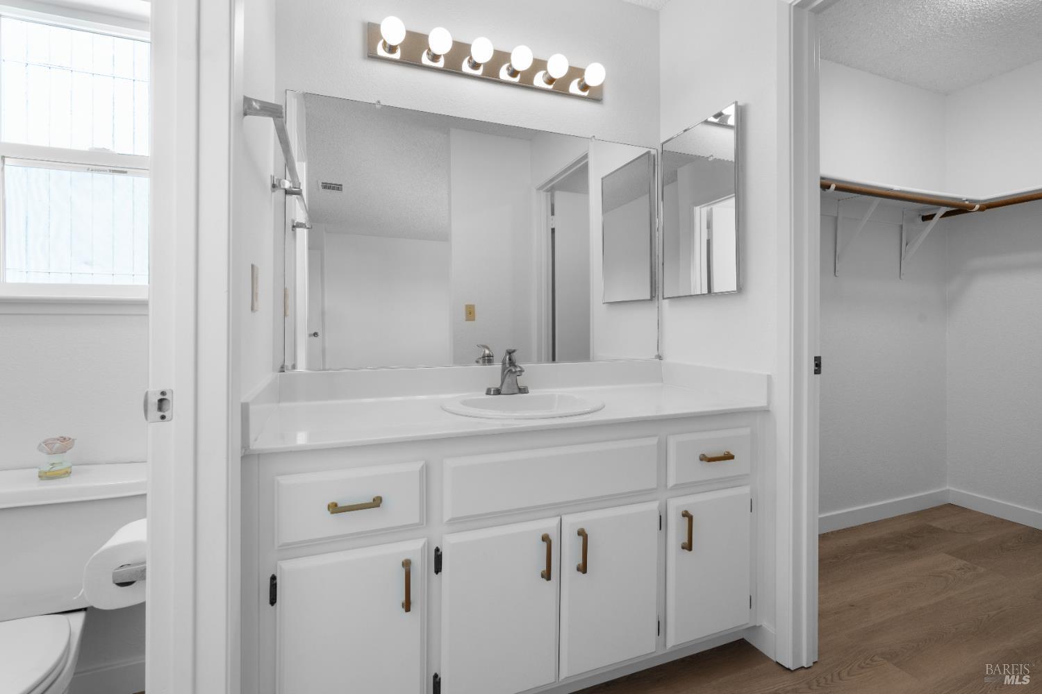 Detail Gallery Image 28 of 37 For 1420 Plumas Dr, Suisun City,  CA 94585 - 4 Beds | 2/1 Baths