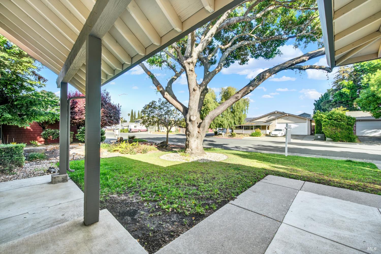 Detail Gallery Image 12 of 71 For 1203 Pintail Dr, Suisun City,  CA 94585 - 4 Beds | 2/1 Baths