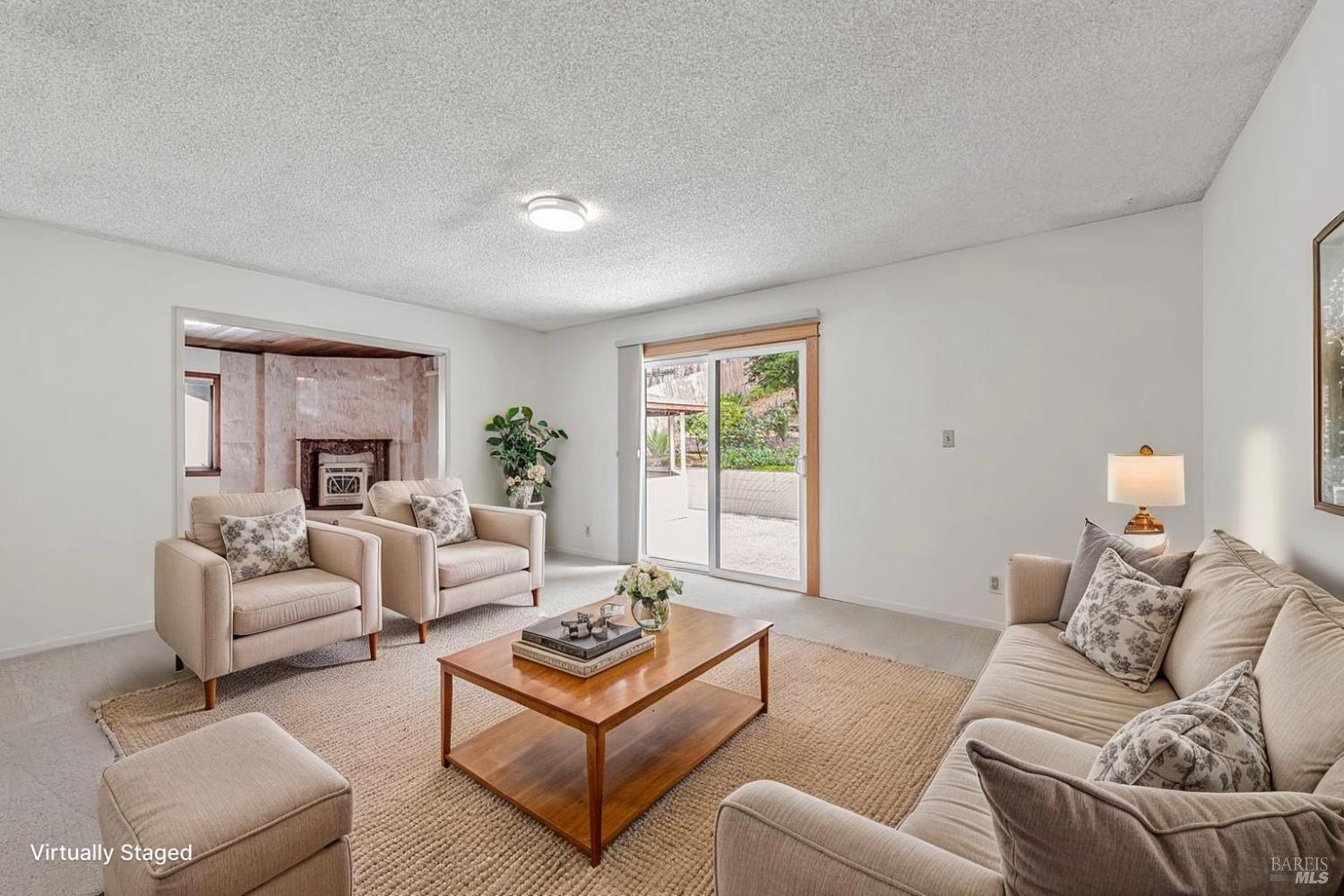 Detail Gallery Image 21 of 53 For 917 West St, Petaluma,  CA 94952 - 4 Beds | 2 Baths