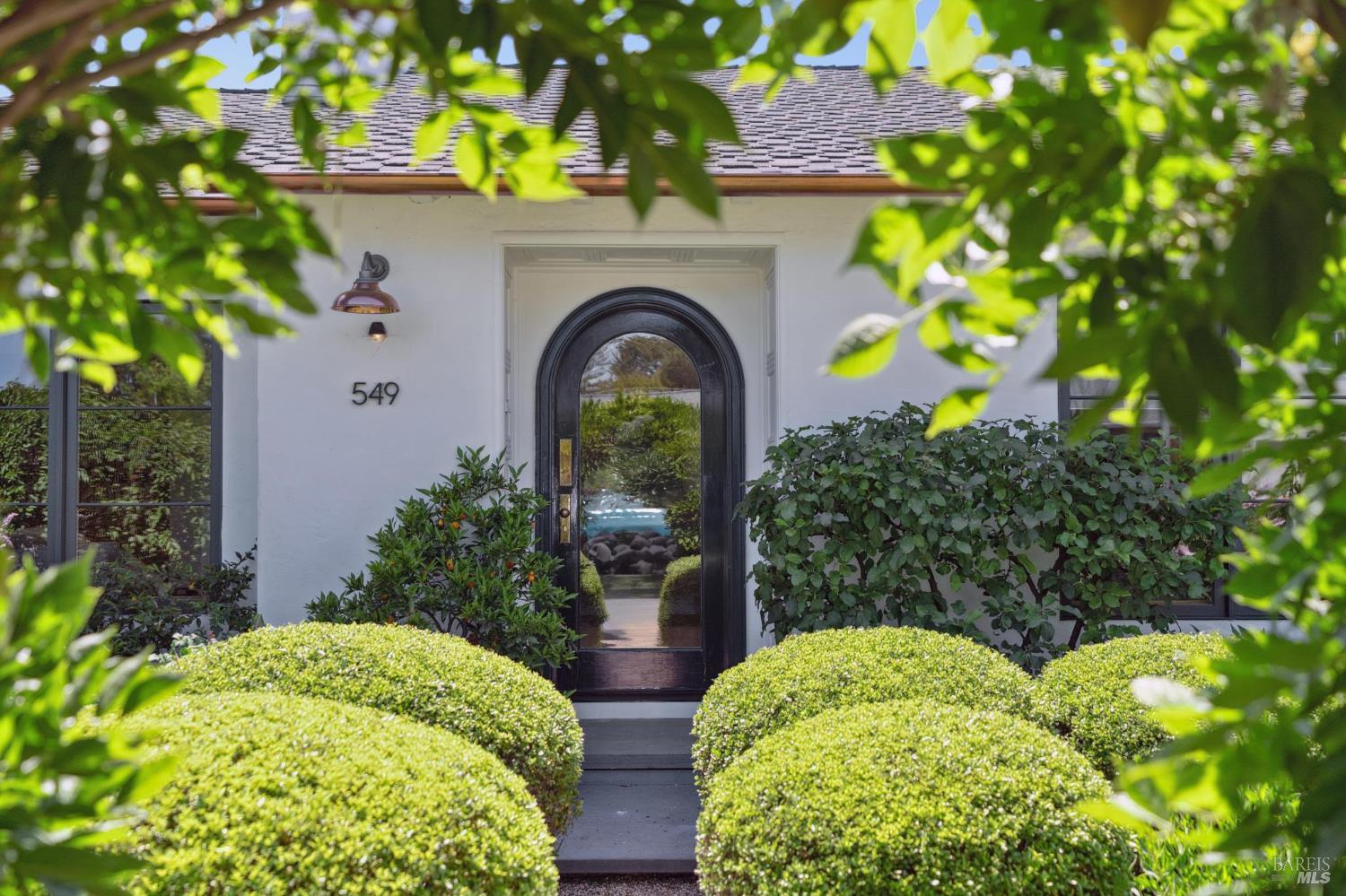 Detail Gallery Image 2 of 97 For 549 Talbot Ave, Santa Rosa,  CA 95405 - 2 Beds | 1/1 Baths