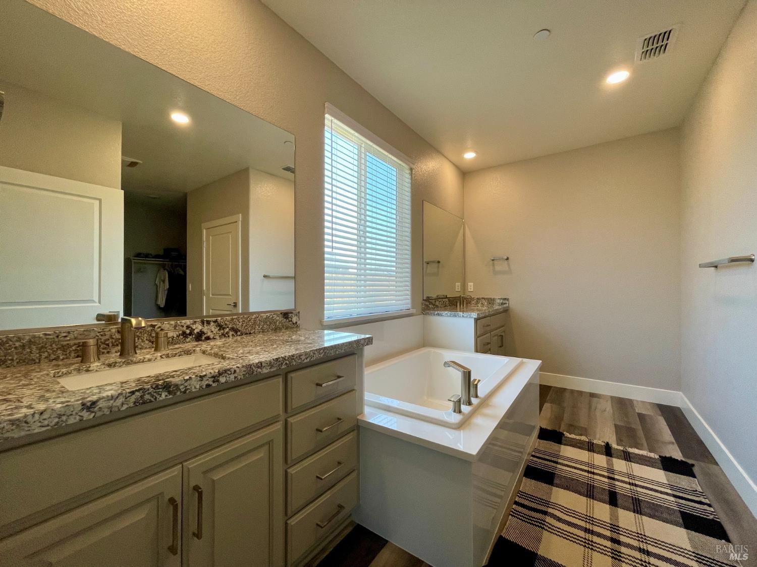 Detail Gallery Image 24 of 33 For 2037 Front Porch Ln, Rio Vista,  CA 94571 - 3 Beds | 2 Baths