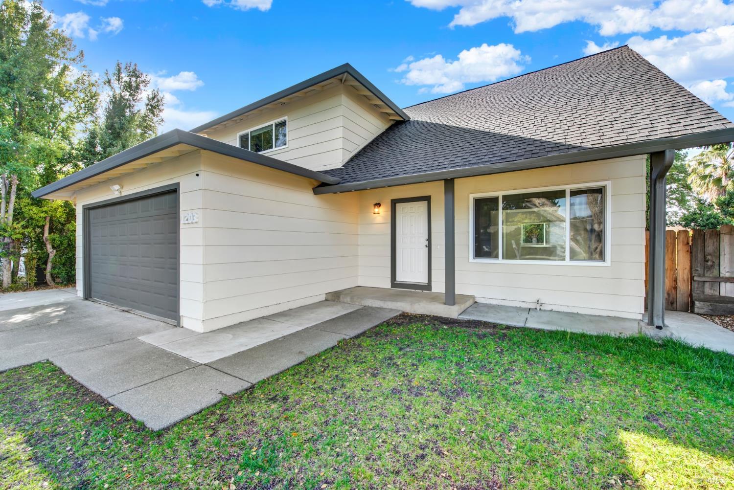 Detail Gallery Image 9 of 71 For 1203 Pintail Dr, Suisun City,  CA 94585 - 4 Beds | 2/1 Baths