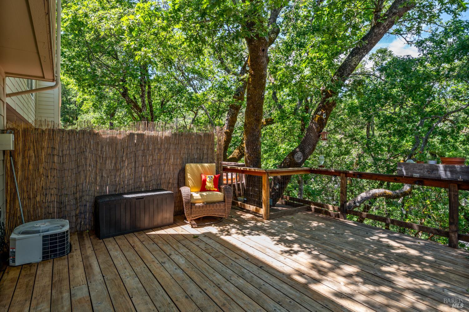 Detail Gallery Image 25 of 30 For 280 San Jacinta Dr #J,  Ukiah,  CA 95482 - 2 Beds | 2/1 Baths
