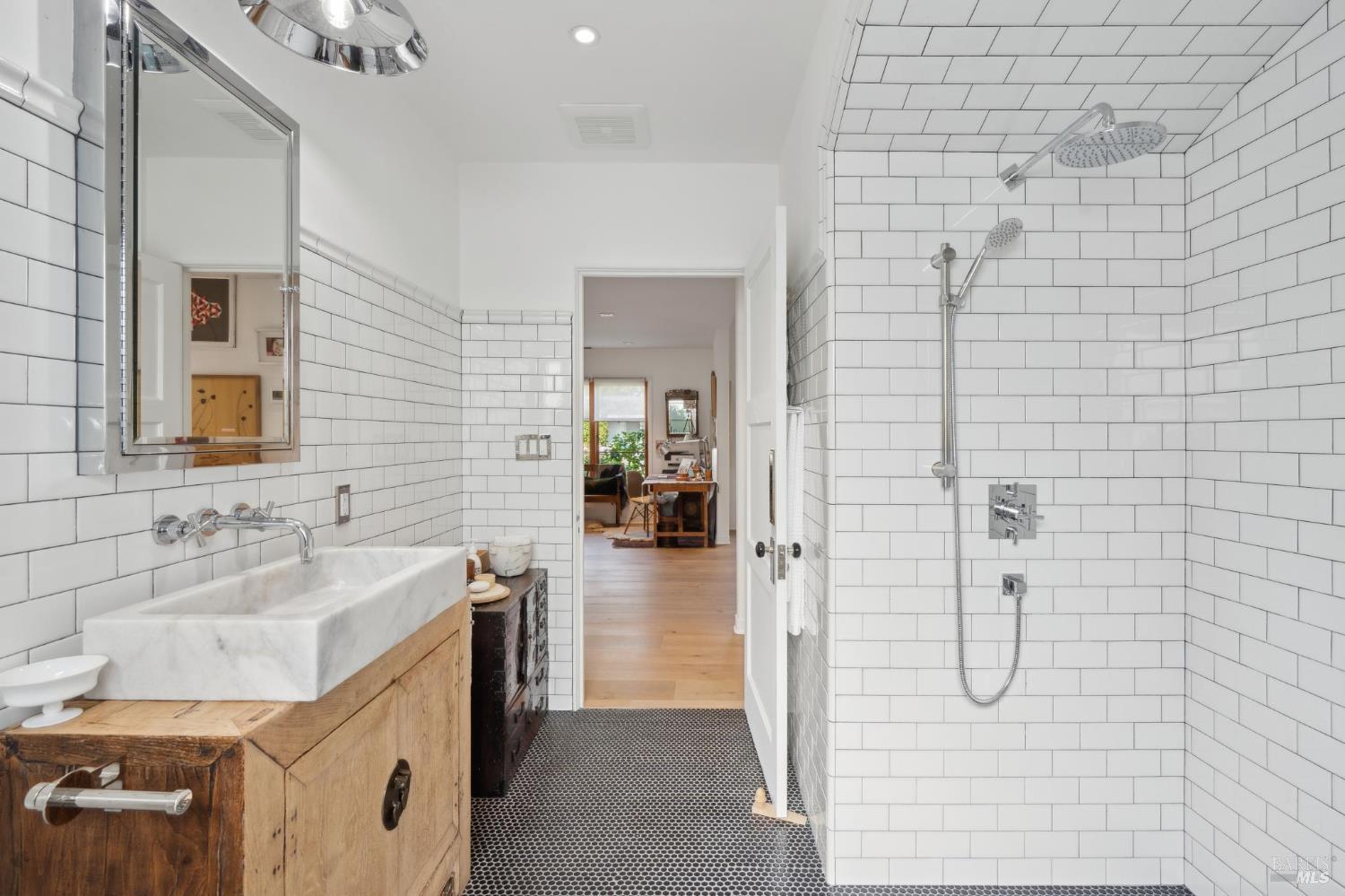 Detail Gallery Image 45 of 97 For 549 Talbot Ave, Santa Rosa,  CA 95405 - 2 Beds | 1/1 Baths