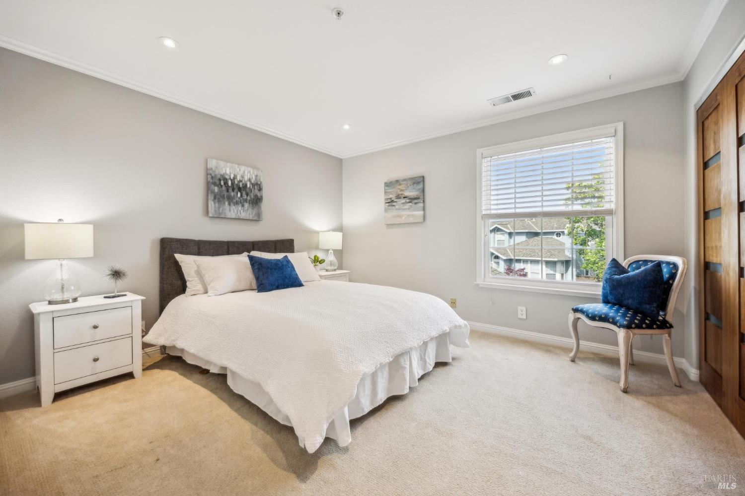 Detail Gallery Image 31 of 55 For 110 Baypoint Dr, San Rafael,  CA 94901 - 4 Beds | 3 Baths