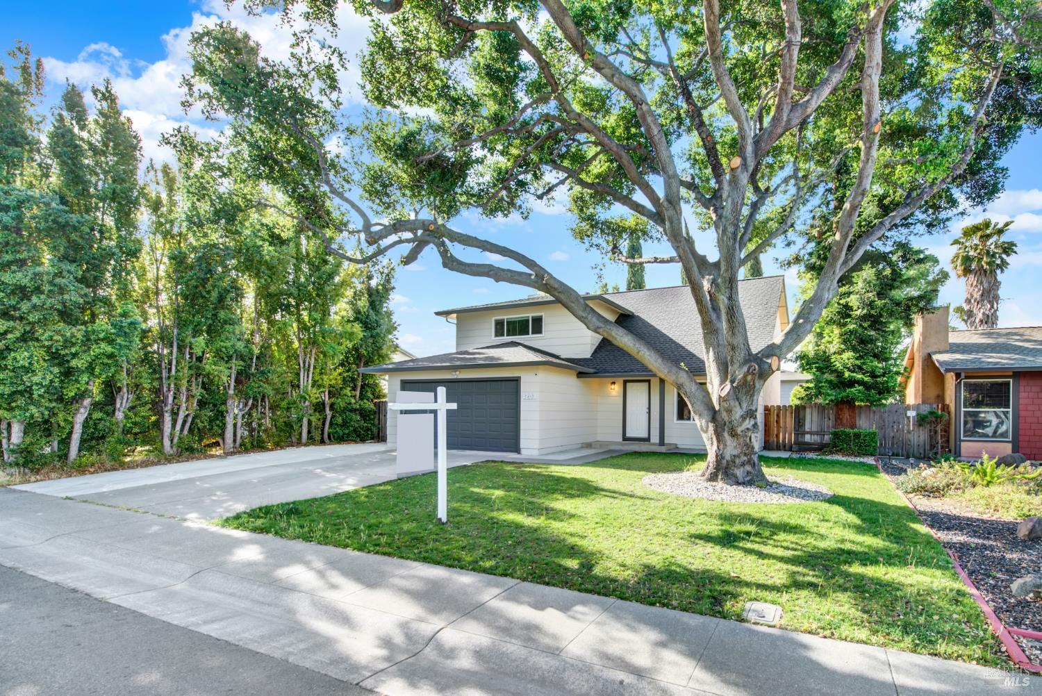 Detail Gallery Image 2 of 71 For 1203 Pintail Dr, Suisun City,  CA 94585 - 4 Beds | 2/1 Baths