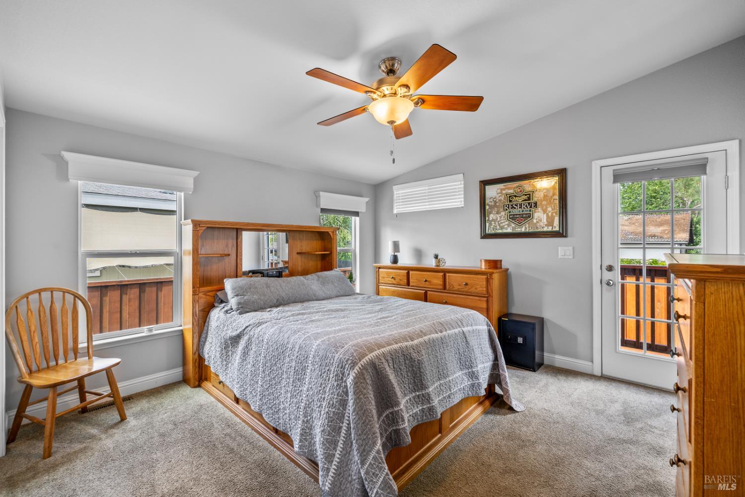 Detail Gallery Image 20 of 51 For 25 Walnut Cir, Rohnert Park,  CA 94928 - 3 Beds | 2 Baths