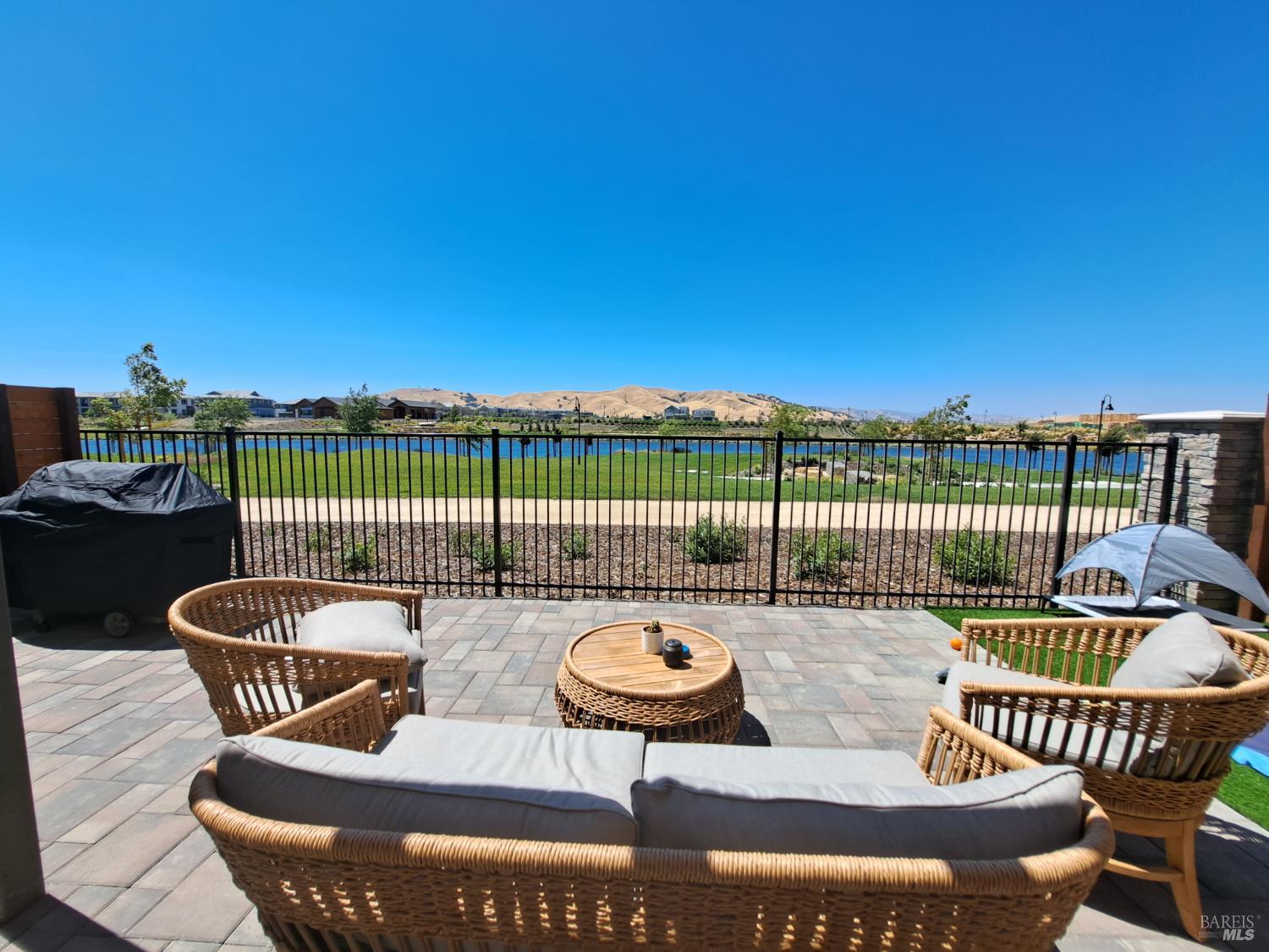 Detail Gallery Image 29 of 43 For 2373 Waterside Dr, Fairfield,  CA 94533 - 4 Beds | 3 Baths