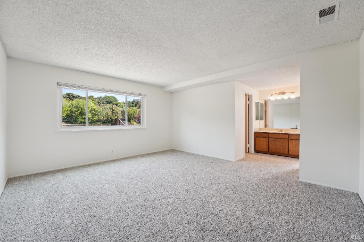 Detail Gallery Image 36 of 45 For 543 Sandy Way, Benicia,  CA 94510 - 4 Beds | 3 Baths