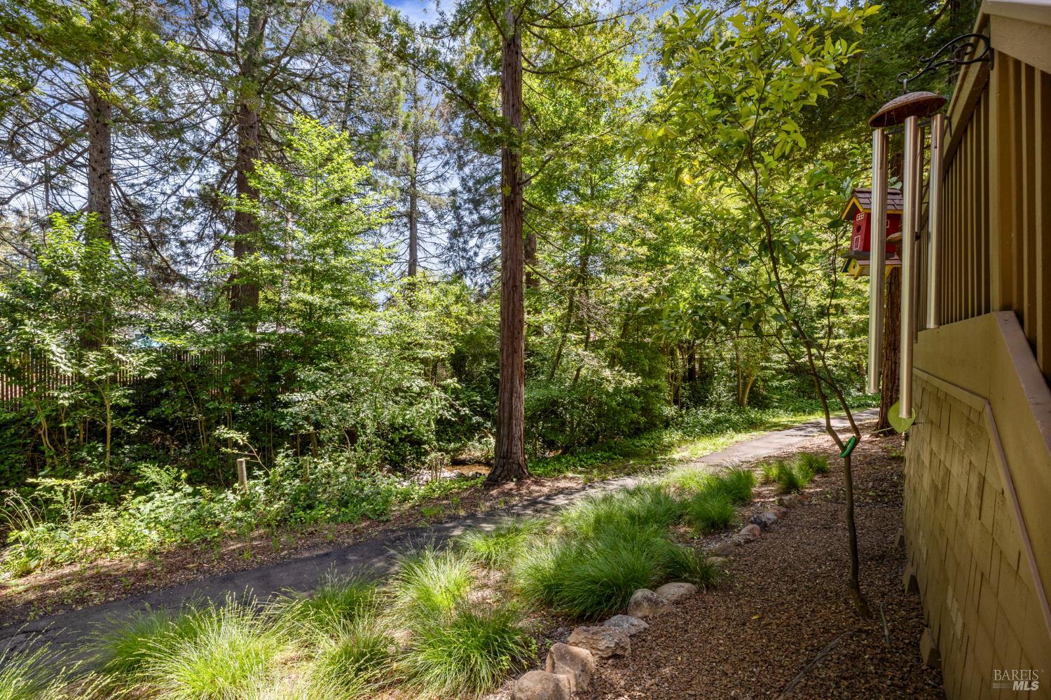 Detail Gallery Image 34 of 36 For 3376 Parker Hill Rd, Santa Rosa,  CA 95404 - 3 Beds | 3 Baths