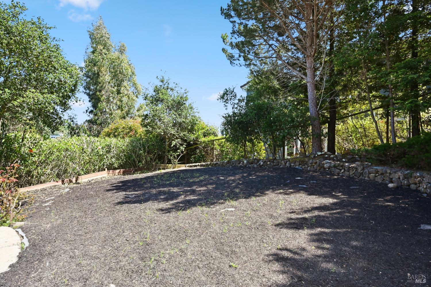 Detail Gallery Image 55 of 65 For 110 Monterey Dr, Tiburon,  CA 94920 - 5 Beds | 4/1 Baths