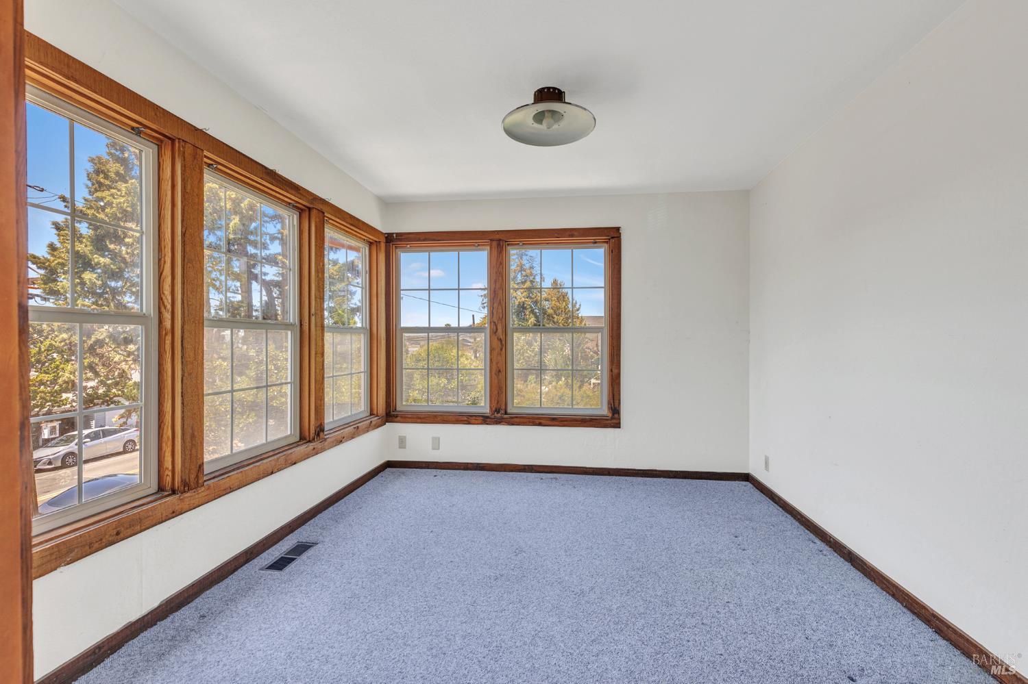 Detail Gallery Image 30 of 45 For 845 W K St, Benicia,  CA 94510 - 3 Beds | 2 Baths