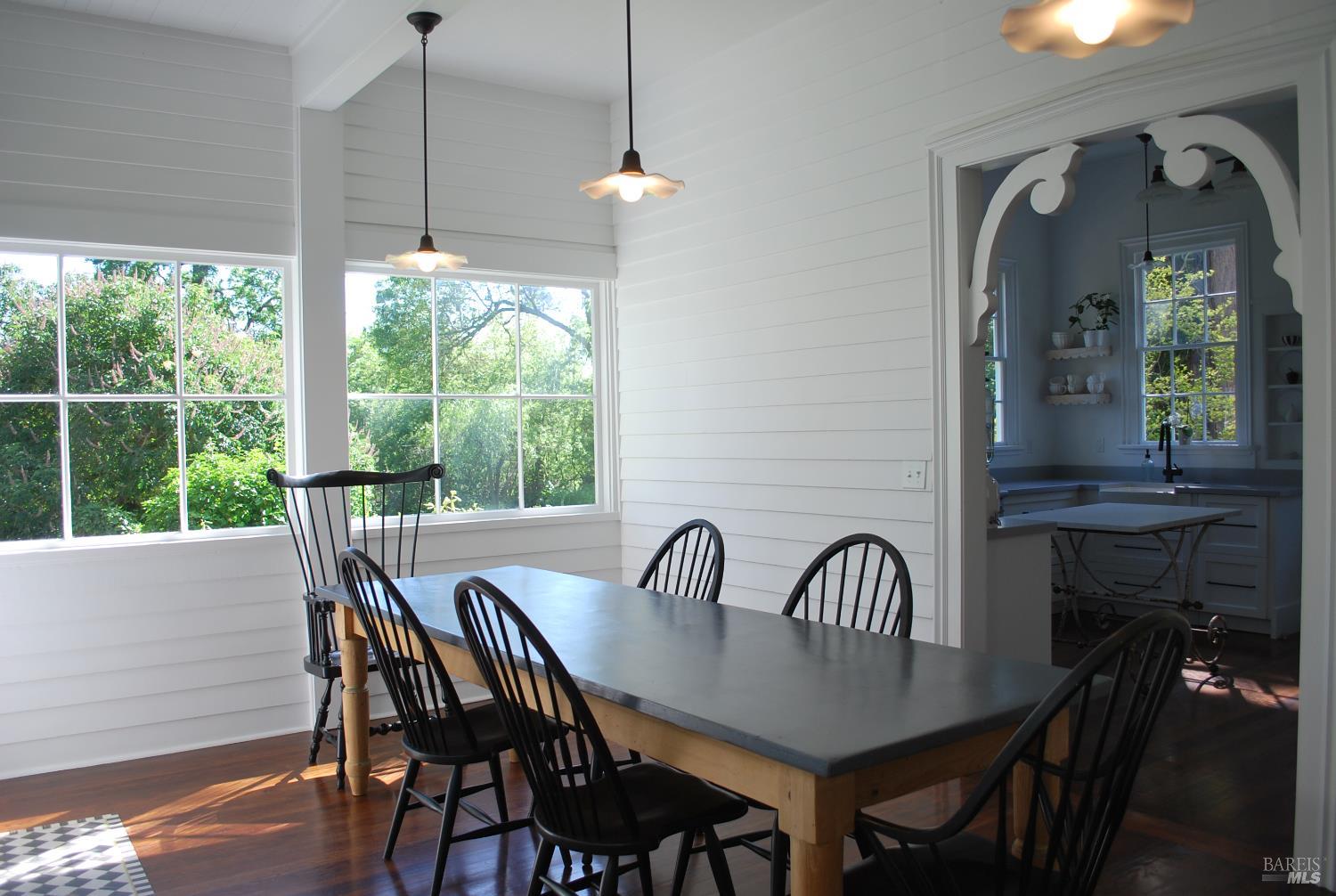 Detail Gallery Image 17 of 50 For 1801 Bodega Ave, Petaluma,  CA 94952 - 5 Beds | 2/1 Baths