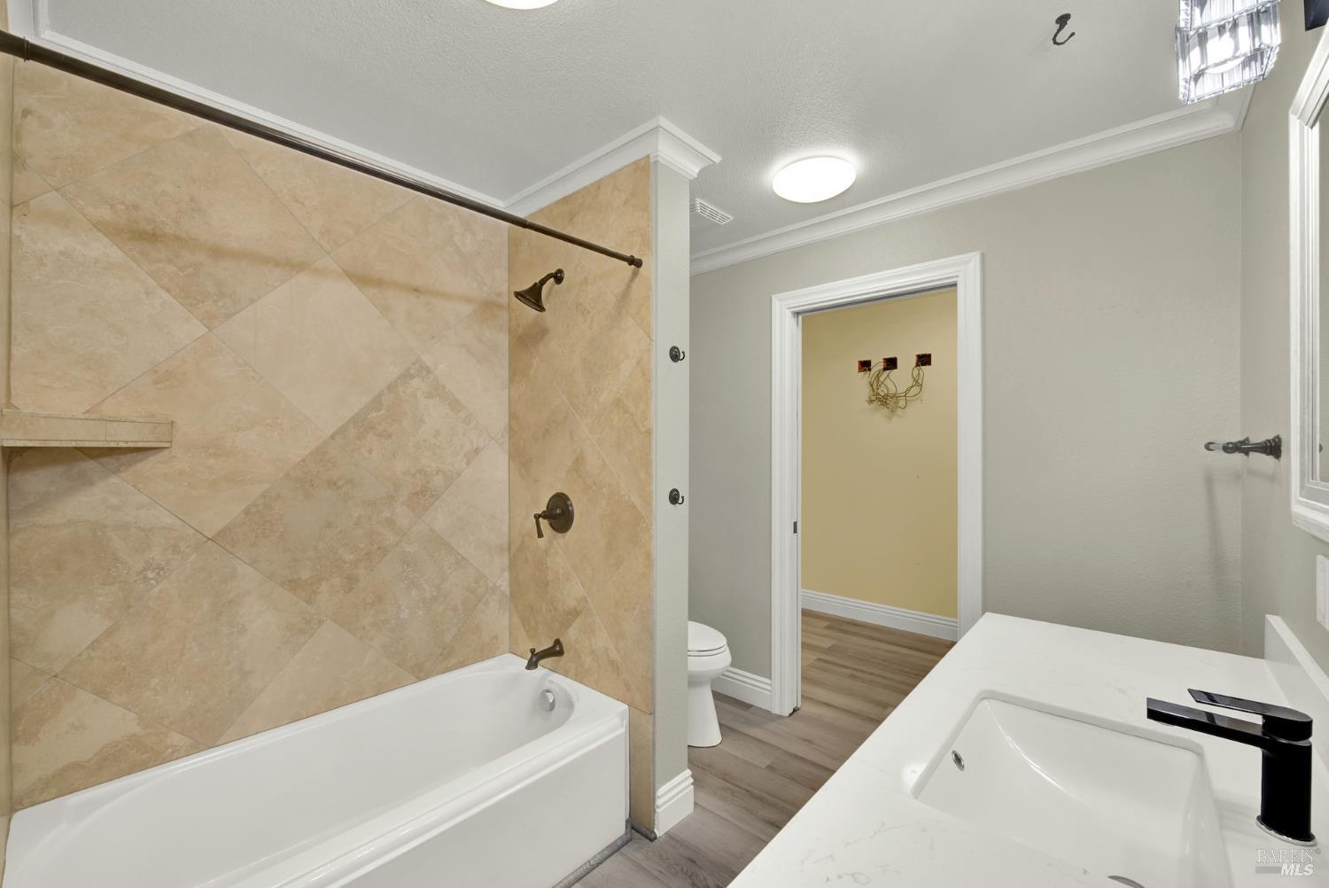 Detail Gallery Image 47 of 99 For 7125 Solitude Ct, Vacaville,  CA 95688 - 5 Beds | 4 Baths