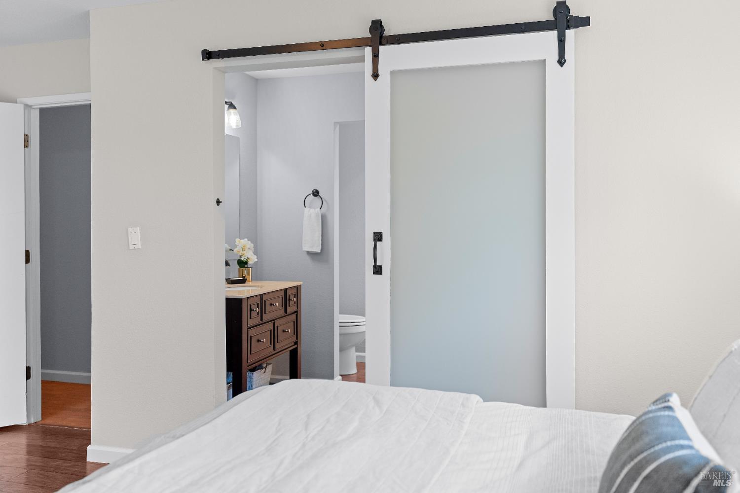 Detail Gallery Image 24 of 43 For 733 Whispering Bay Ln, Suisun City,  CA 94585 - 4 Beds | 2 Baths
