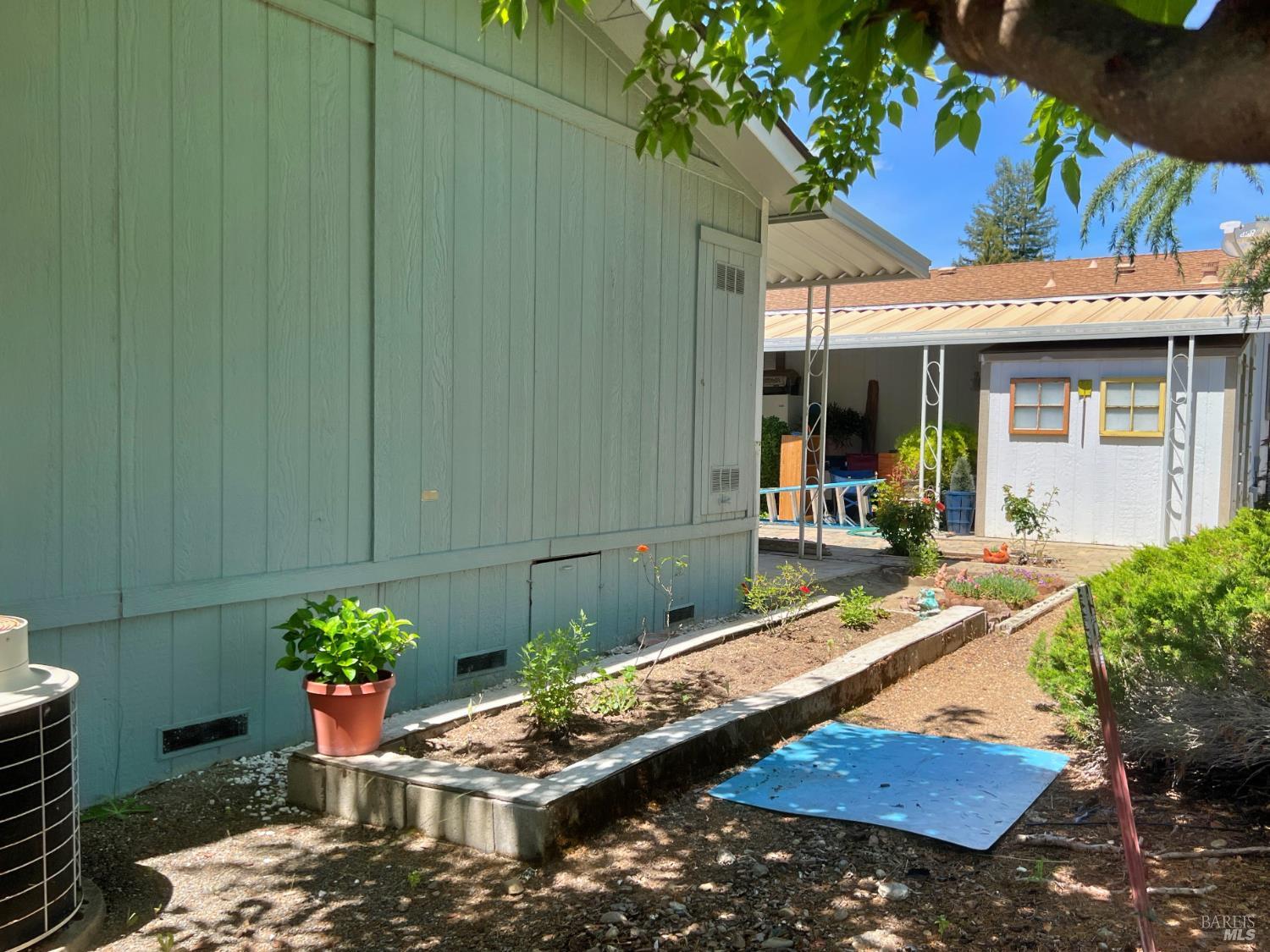Detail Gallery Image 26 of 28 For 24 Blanco Pl, Ukiah,  CA 95482 - 2 Beds | 2 Baths