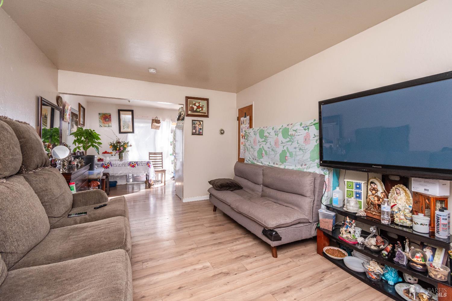 Detail Gallery Image 16 of 20 For 2190 Parrish Rd, Napa,  CA 94559 - – Beds | – Baths