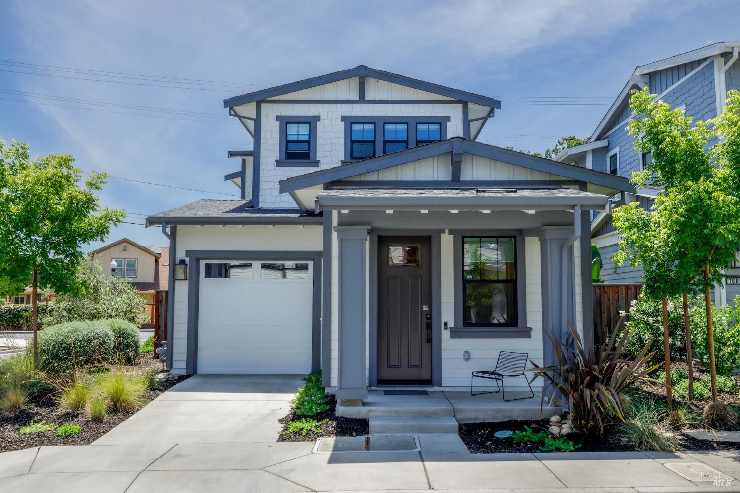 Detail Gallery Image 21 of 32 For 103 Chiquita Rd, Healdsburg,  CA 95448 - 3 Beds | 2/1 Baths