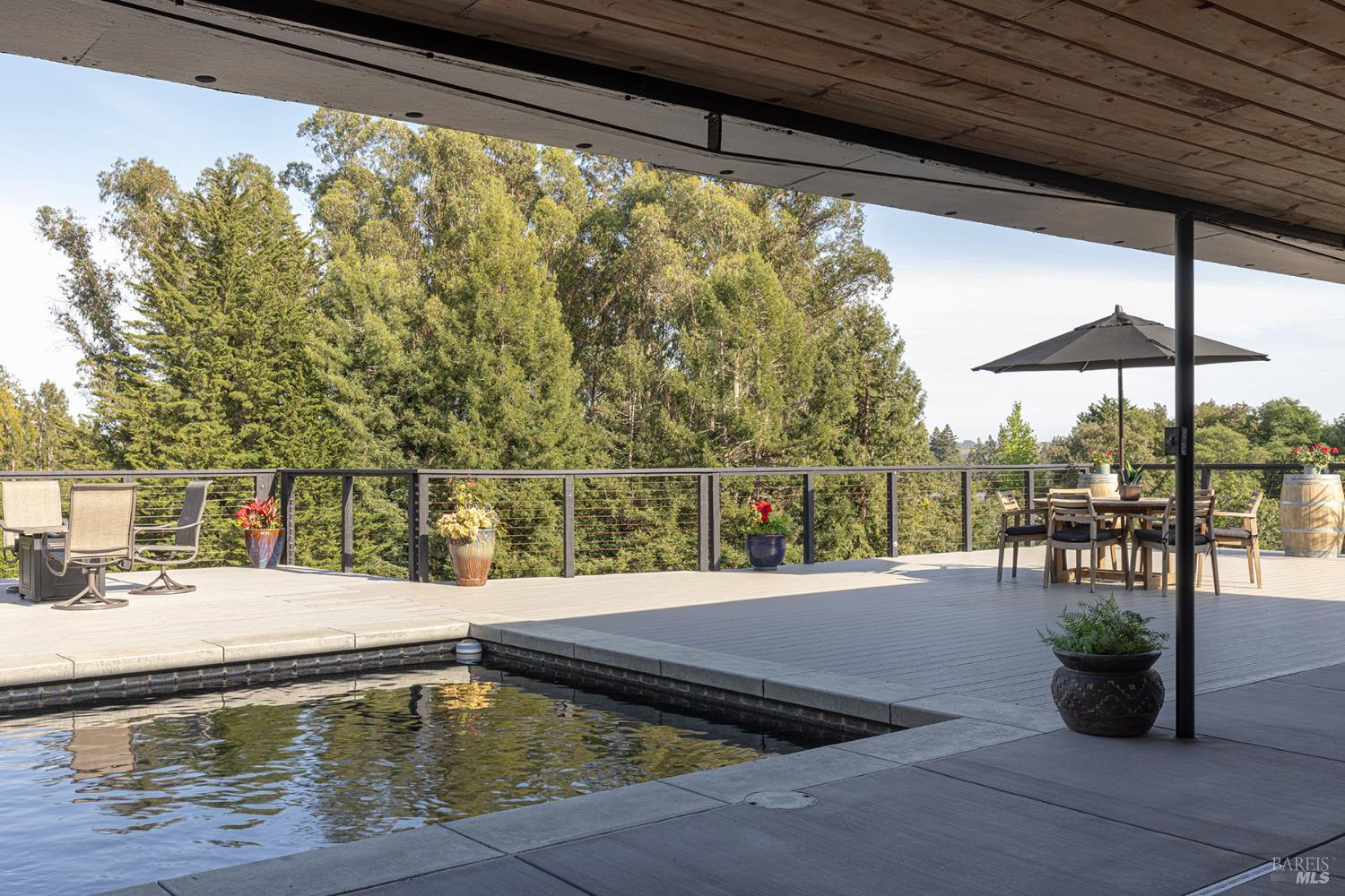 Detail Gallery Image 23 of 64 For 10505 Cherry Ridge Rd, Sebastopol,  CA 95472 - 3 Beds | 3/1 Baths