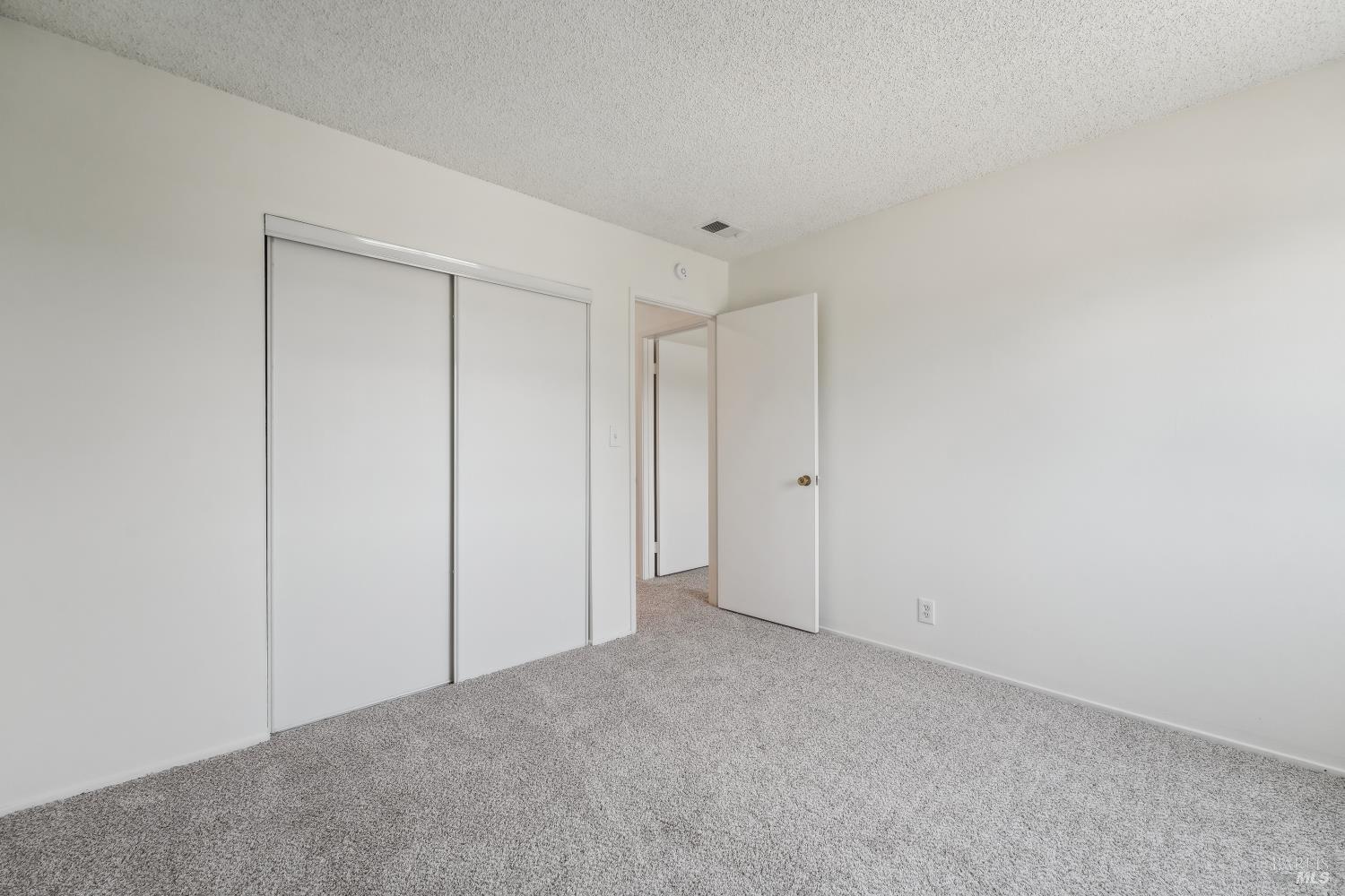 Detail Gallery Image 24 of 45 For 543 Sandy Way, Benicia,  CA 94510 - 4 Beds | 3 Baths