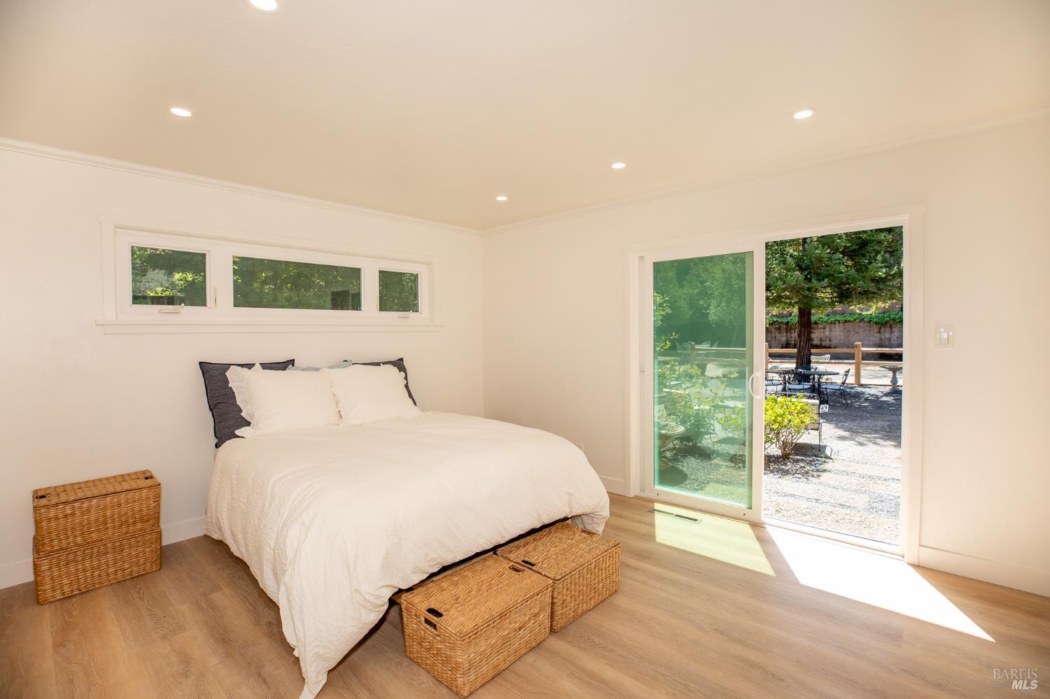 Detail Gallery Image 25 of 56 For 2055 Stonewood Dr, Santa Rosa,  CA 95404 - 3 Beds | 2 Baths
